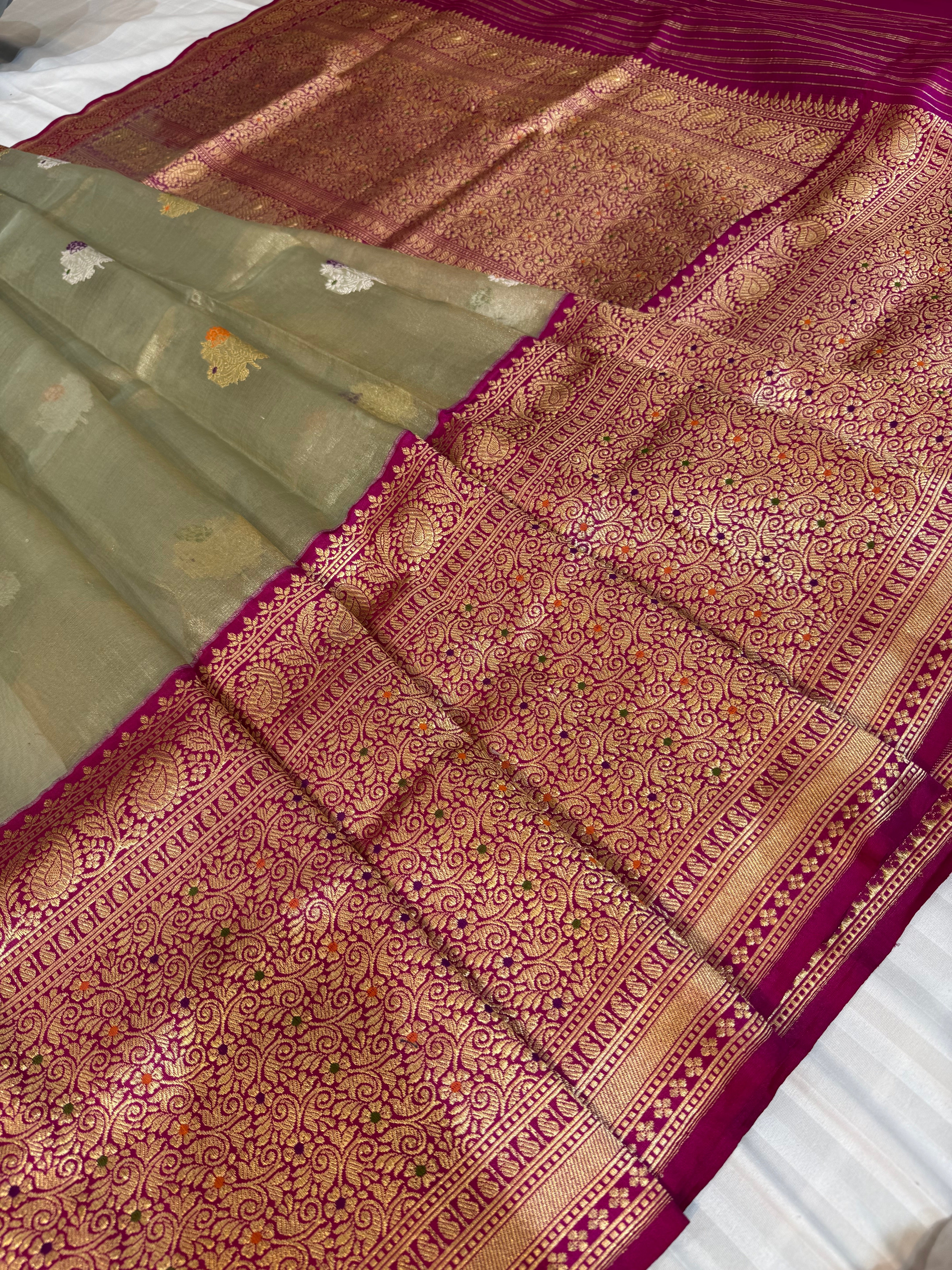 Pista Green Handwoven Pure Banarasi Tissue Silk Saree