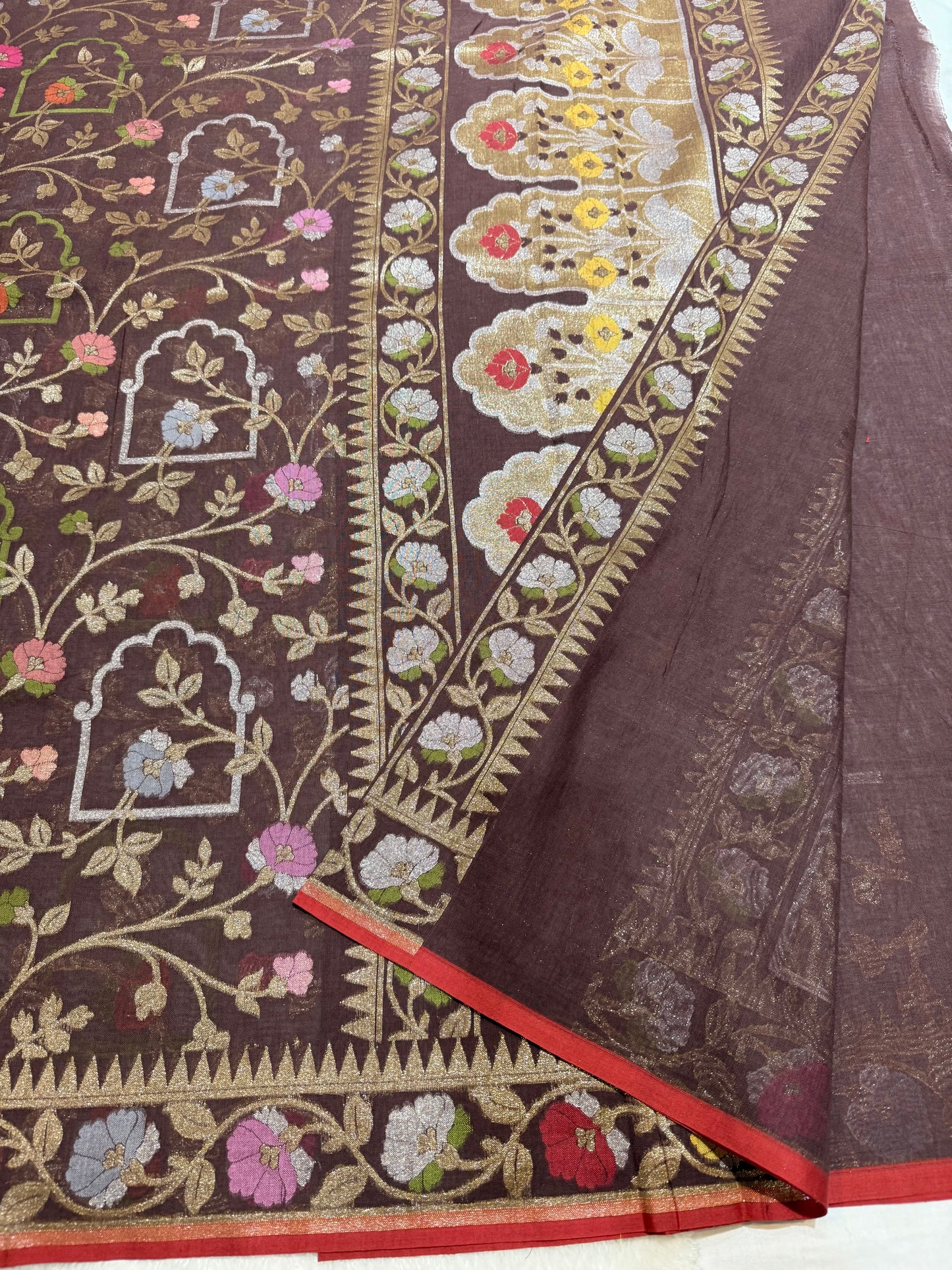 Brown Jamdani Kutwork Mina Border Mina Jaal Design Saree