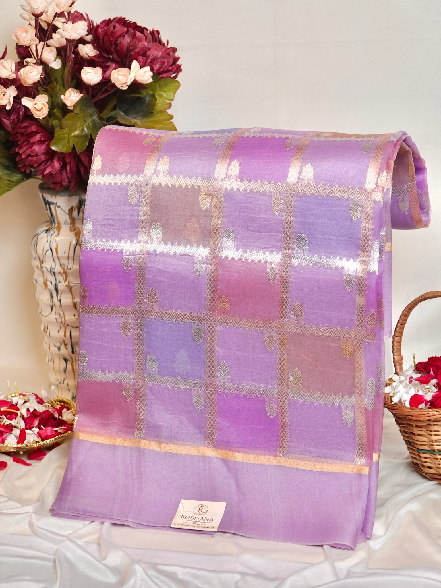 Lavender Handwoven Rangkaat Kora Silk Saree