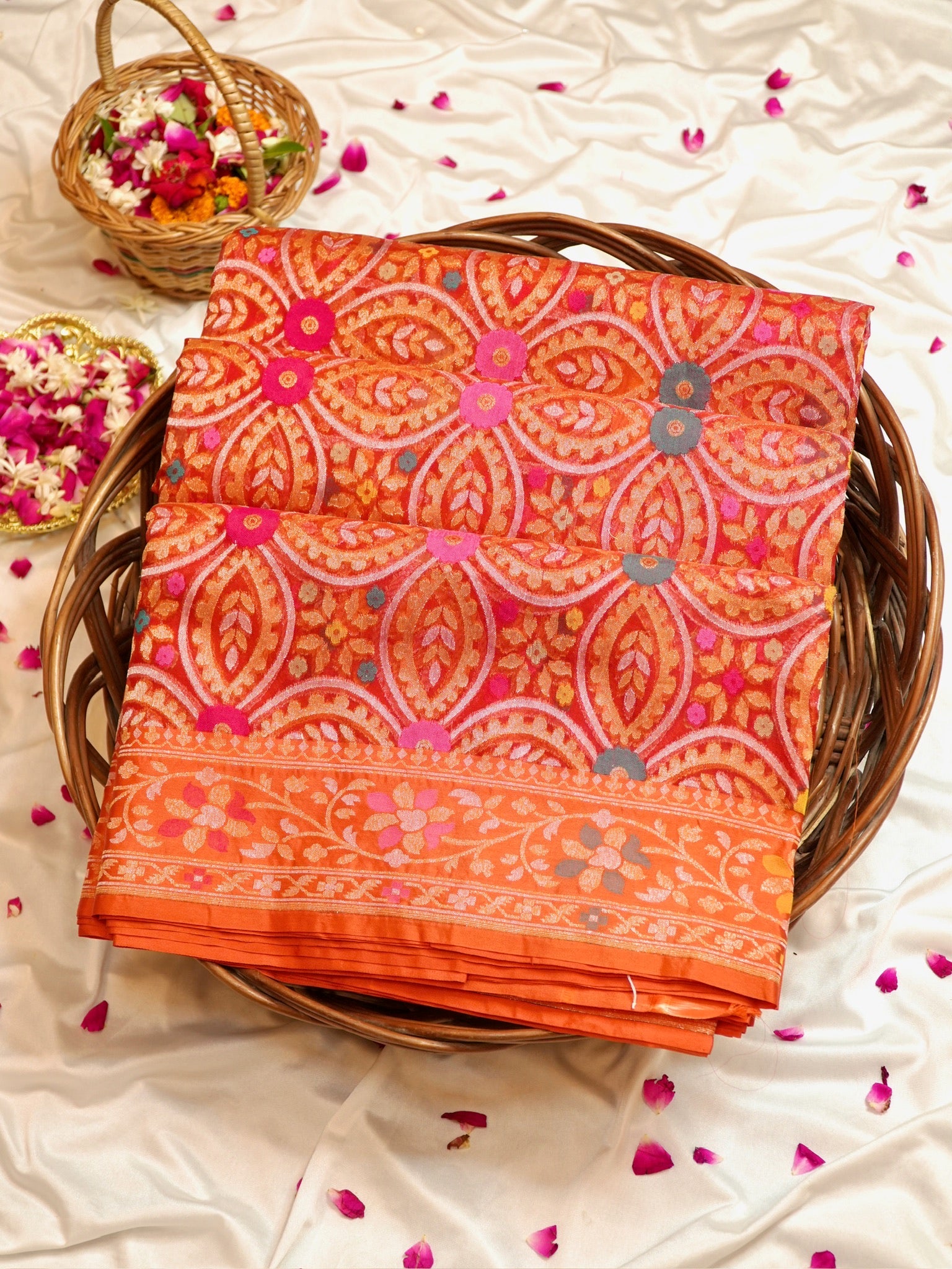 Oranga Elegant Kora Jamdani Silk Saree | Handwoven Floral Zari Work