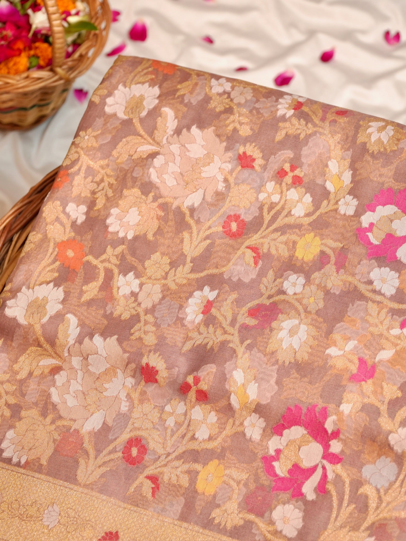 Mauve Pink Elegant Kora Jamdani Silk Saree | Handwoven Floral Zari Work