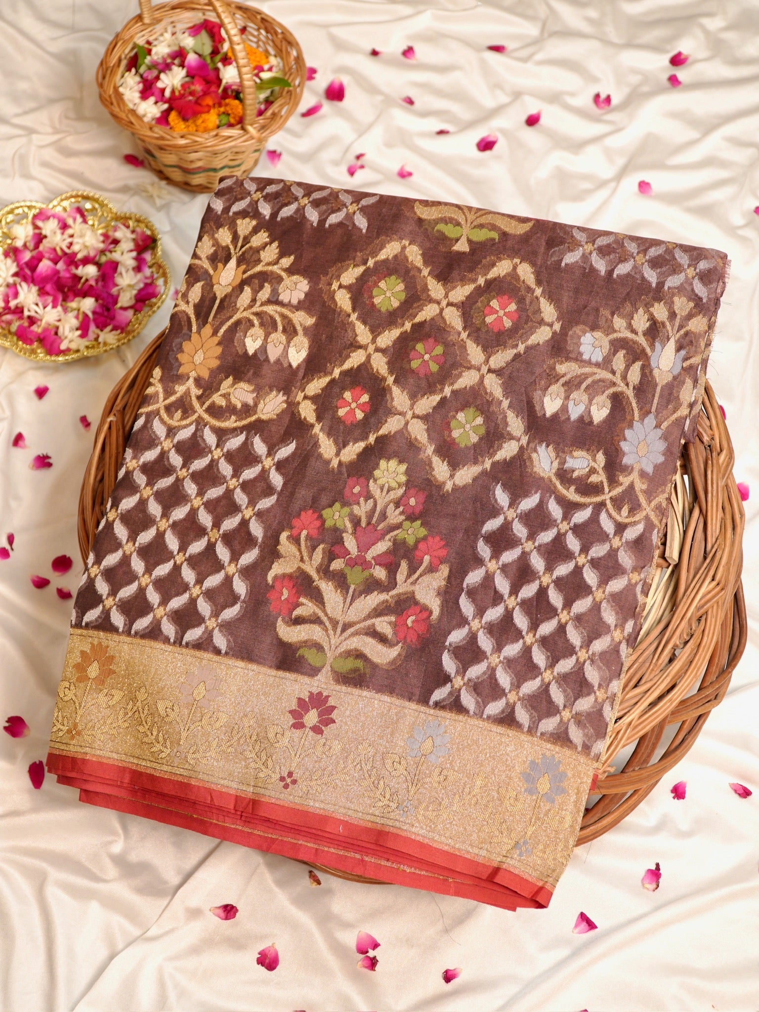 Brown Elegant Kora Jamdani Silk Saree | Handwoven Floral Zari Work