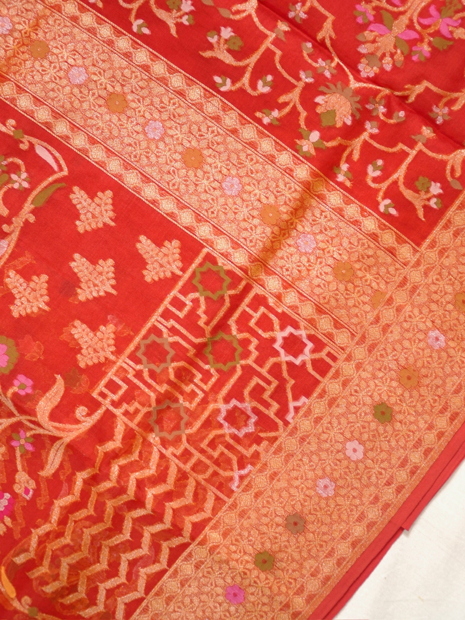 Rust Red Elegant Kora Jamdani Silk Saree | Handwoven Floral Zari Work