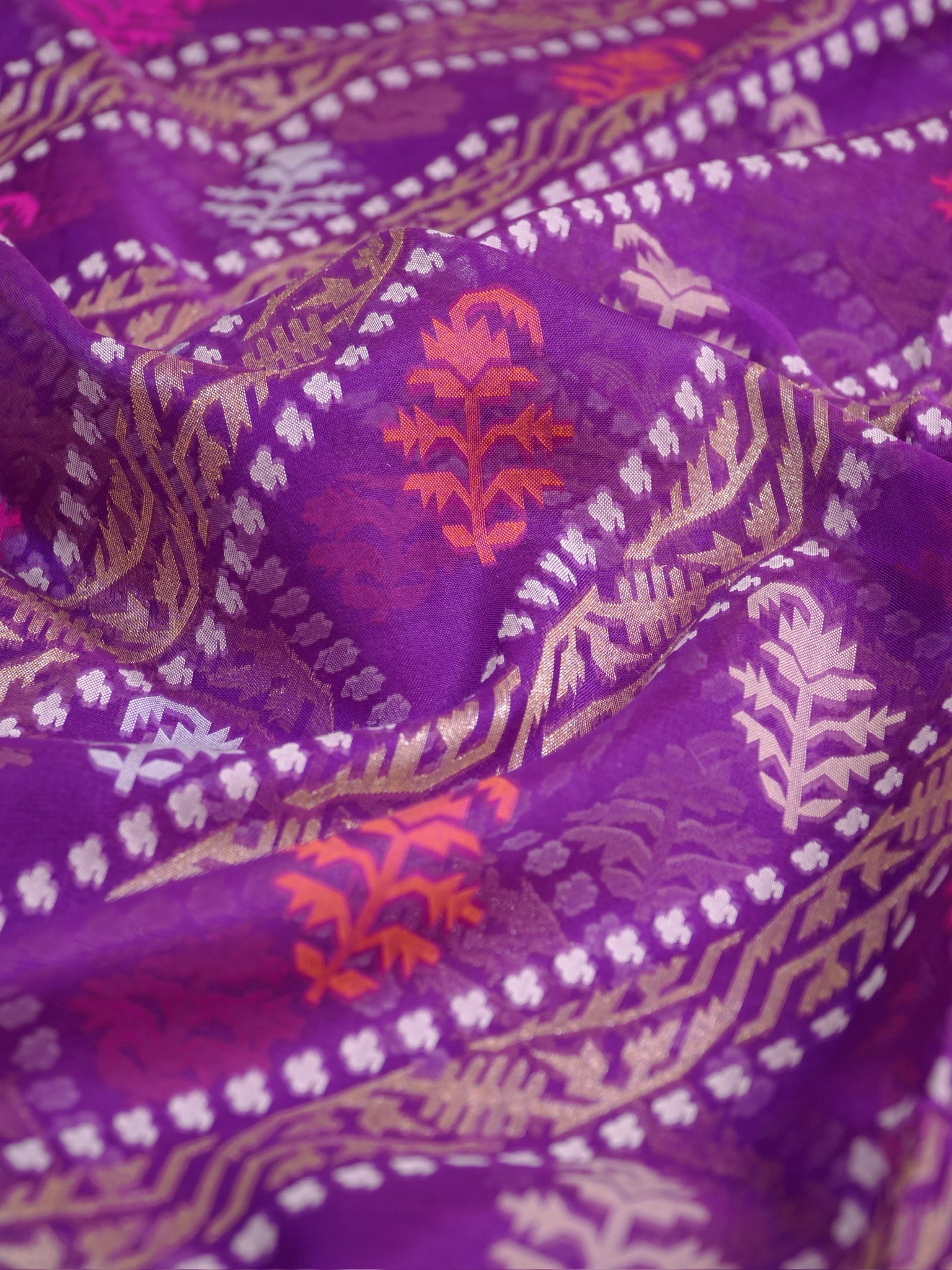 Purple Elegant Kora Jamdani Silk Saree | Handwoven Floral Zari Work