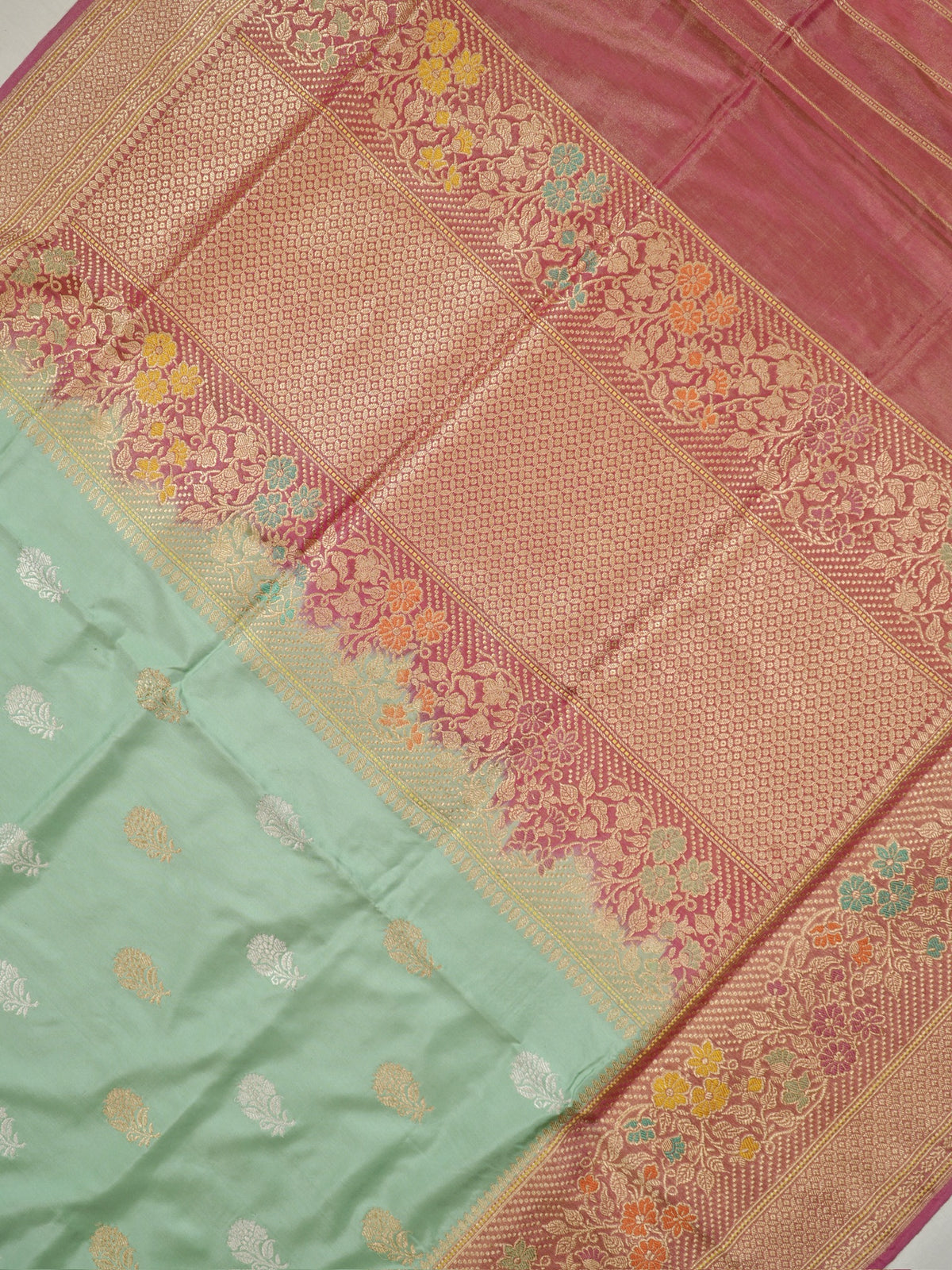 Sea Green Pure Katan Silk Kadiyal Border Banarasi handwoven Saree
