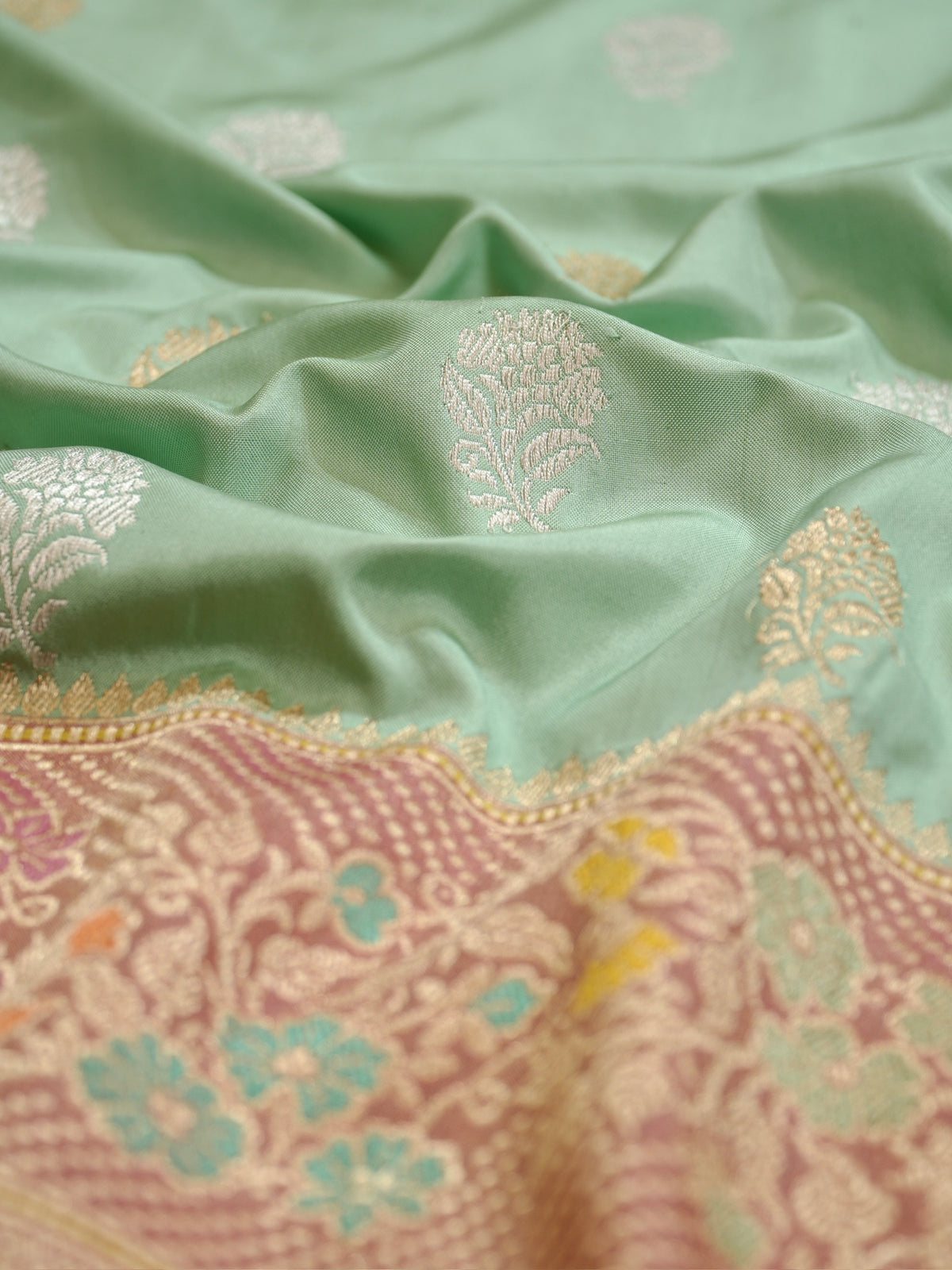 Sea Green Pure Katan Silk Kadiyal Border Banarasi handwoven Saree