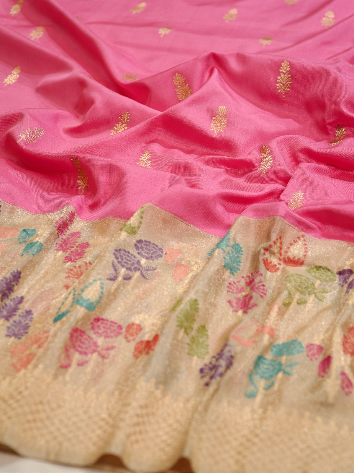 Pink Pure Ekata Silk Kadiyal Border jamdani Banarasi Saree