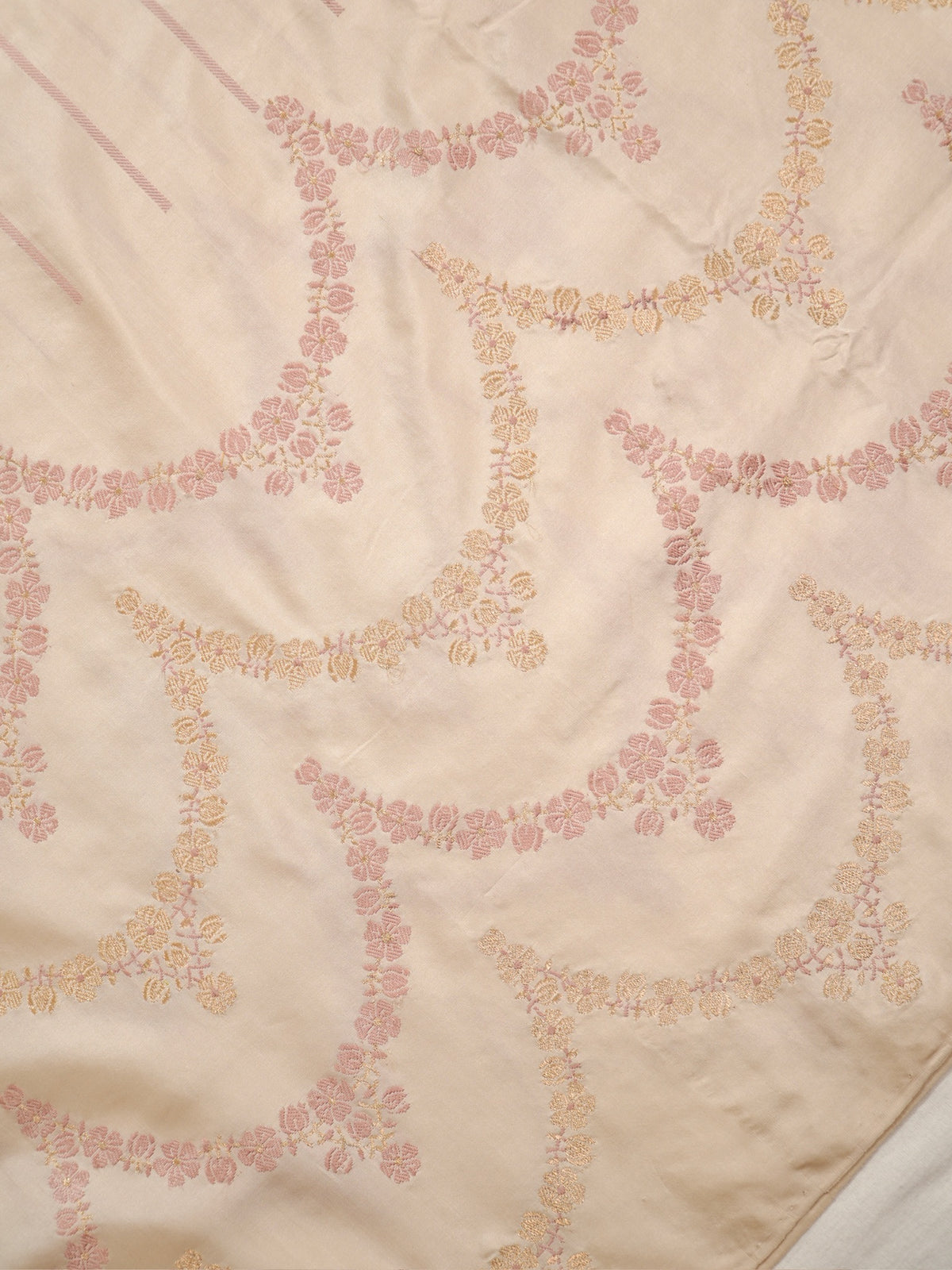 Ivory Pure Katan Silk Border Banarasi handwoven Saree