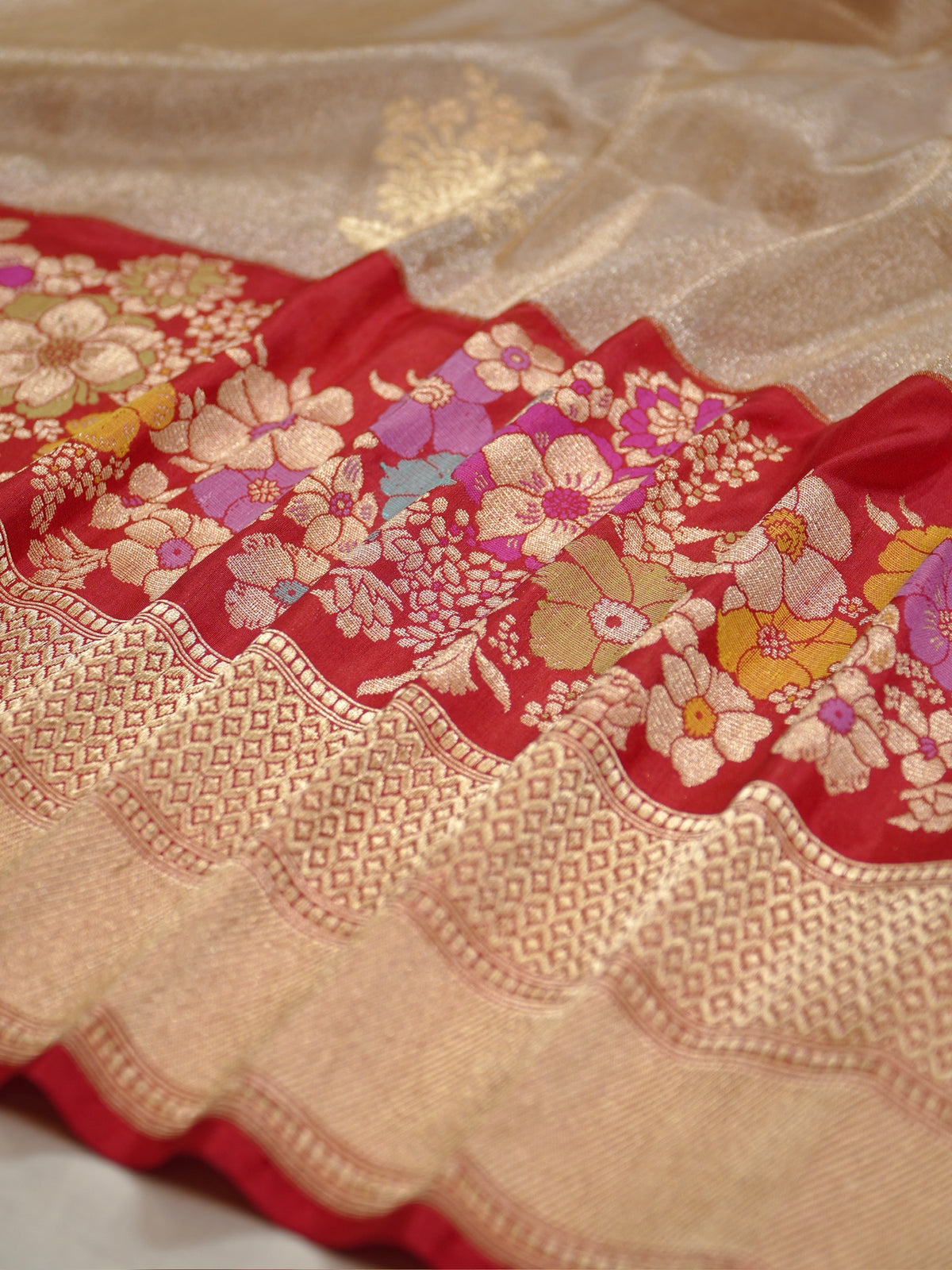 Ivory Pure Tissue Katan Silk Kadiyal Border Banarasi handwoven Saree