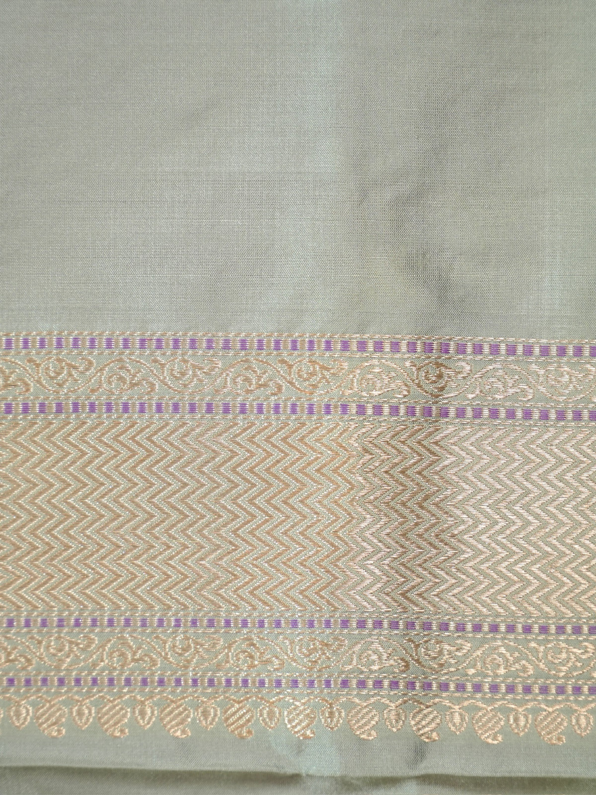 Rose Gold Pure Katan Tissue Silk Kadiyal Border Banarasi handwoven Saree