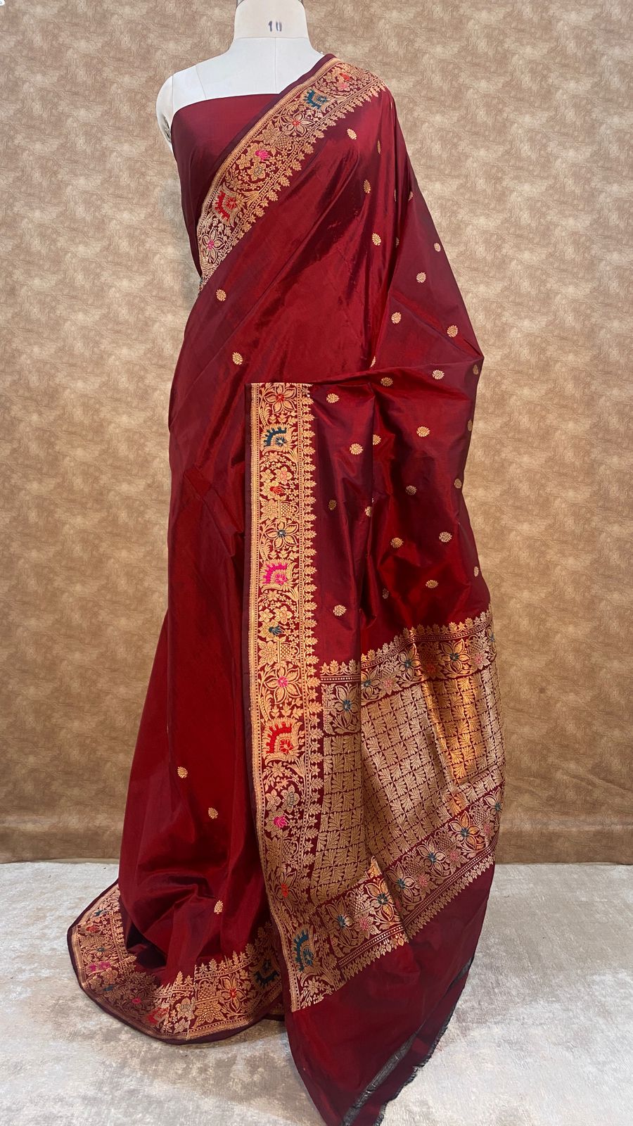 Pure Katan silk kaduwa Banarasi Open Border Zari Aanchal Booti Saree