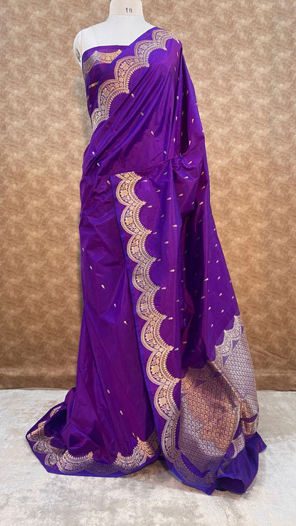 Pure Katan silk kaduwa Banarasi Open Border Zari Aanchal Booti Saree