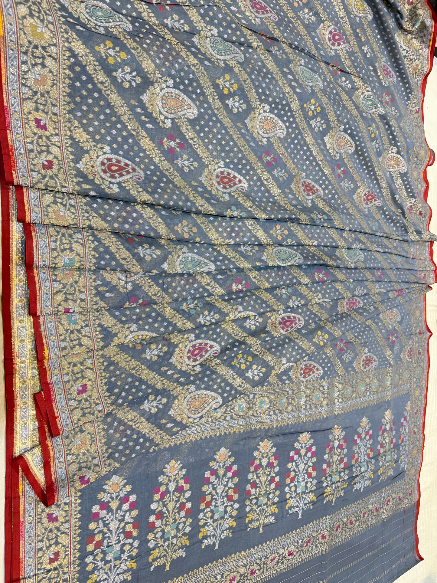 Banarasi Cotton katwork jamdani with Elegant Border  Handloom Saree