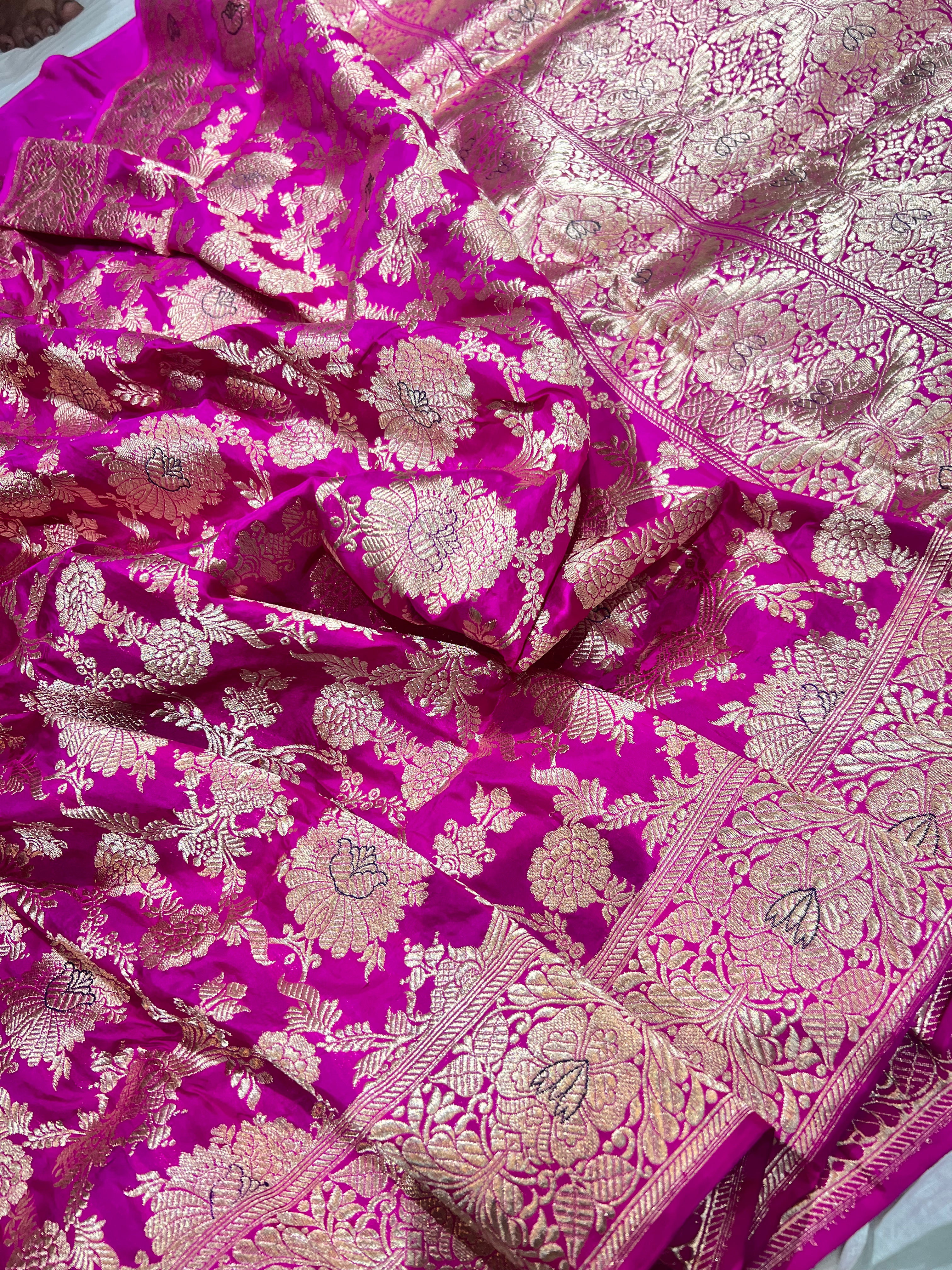 Hot Pink Banarasi katan silk kaduwa jall jangla