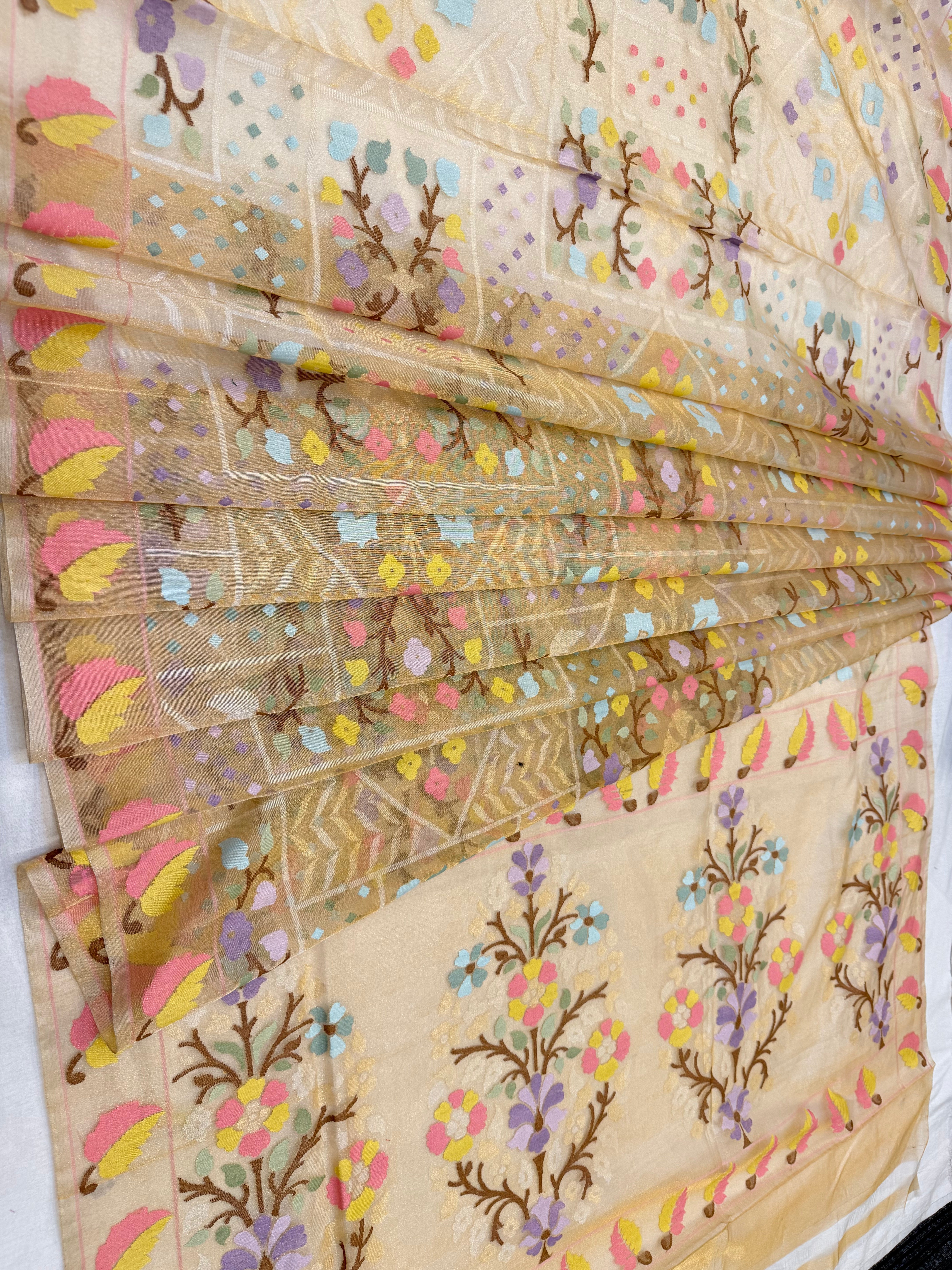 Pure Real Zari Tissue Jamdani Saree – Handwoven Luxury Mugal Jall Natural Tissu