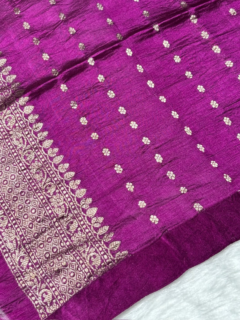 Wine Plum Radiance Banarasi Pure Soft Silk Saree