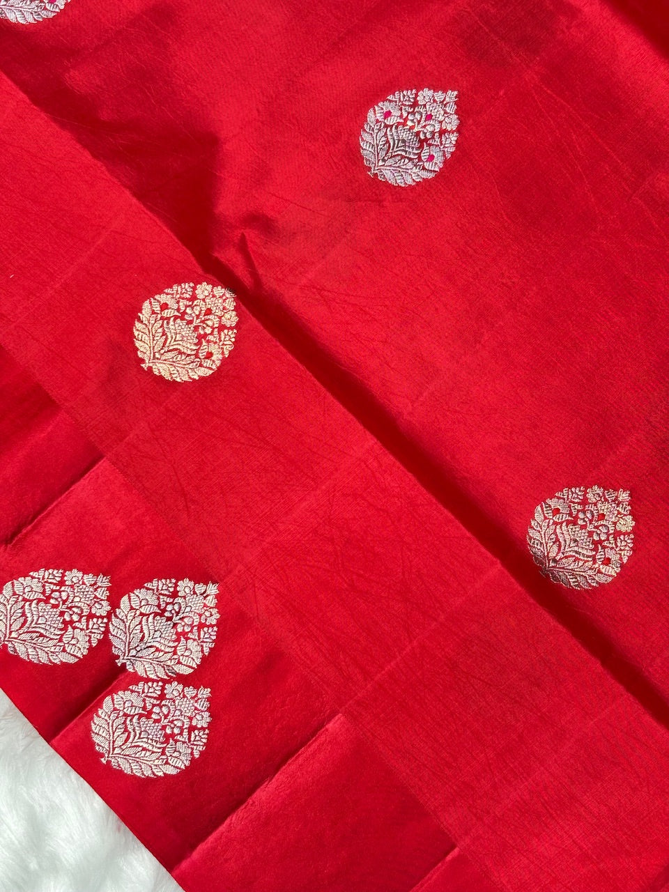 Red Banarasi Pure Soft Silk Banarasi Saree