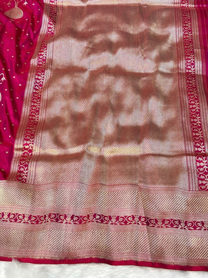 Apple Red Handwoven Pure Banarasi Silk Saree – Kadwa Weave in 100% Katan Mulberry Silk
