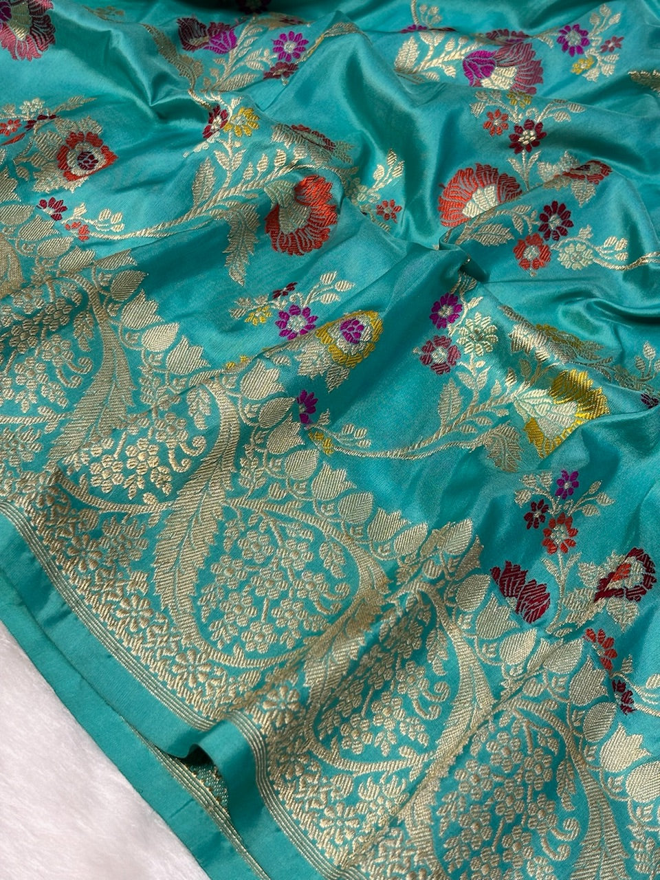 Ocean Blue Handwoven Pure Banarasi Silk Saree – Kadwa Weave in 100% Katan Mulberry Silk