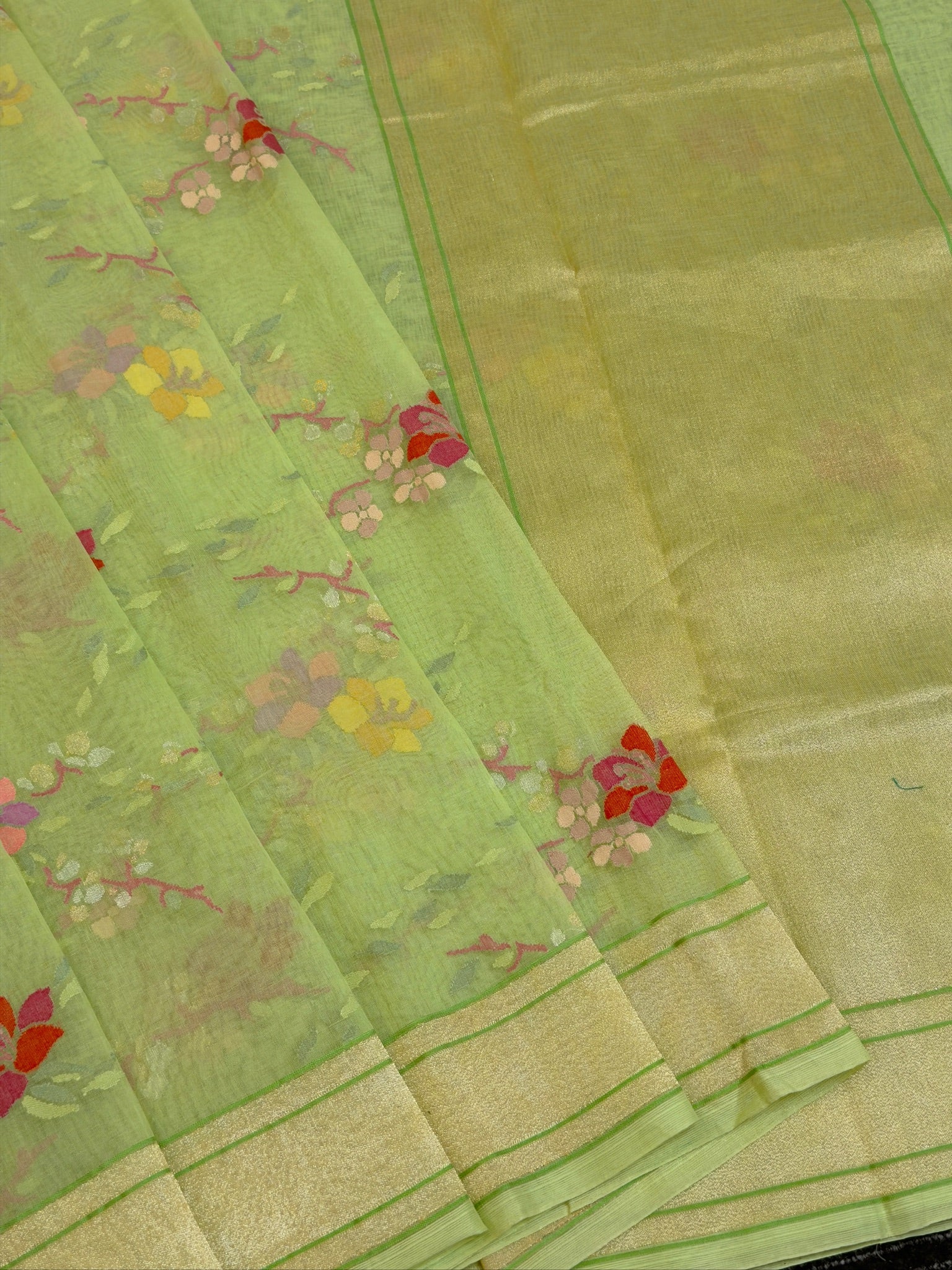 Pista Green Pure Real Zari Jamdani Saree with Floral Weaving