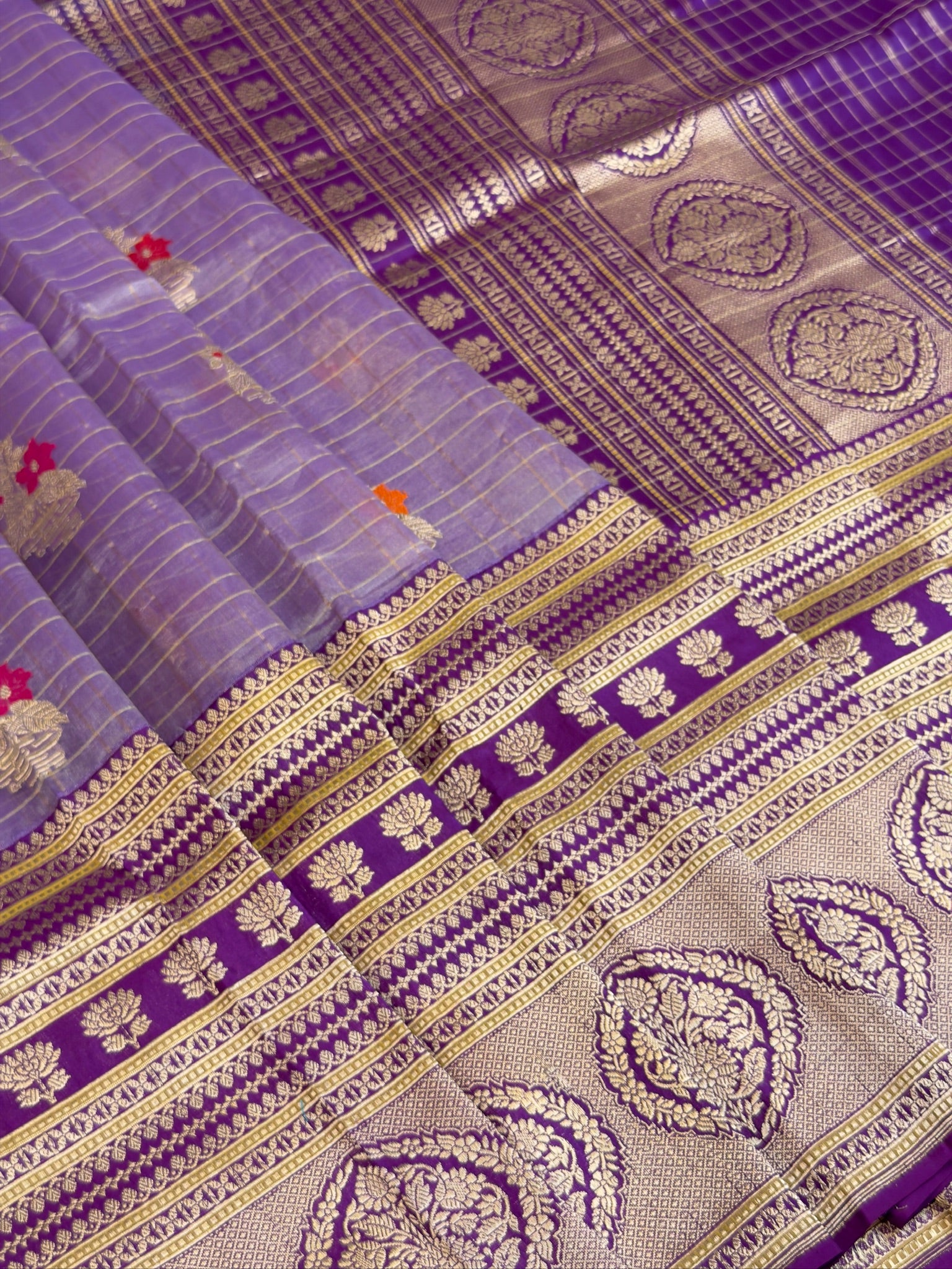 Purple Premium Banarasi Kora Organza Silk Saree – 100% Handwoven | Elegant & Timeless Design