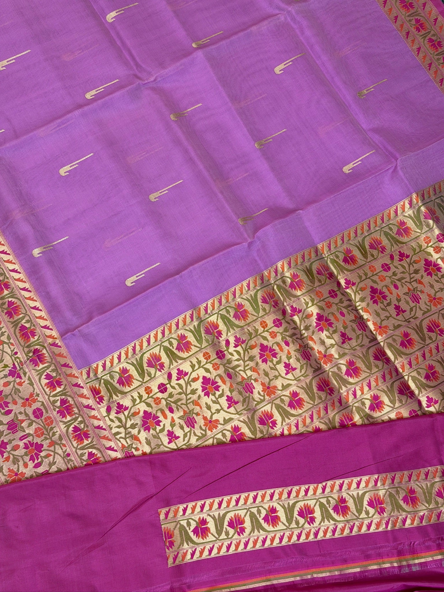 Lavender Premium Banarasi Kora Organza Silk Saree – 100% Handwoven | Elegant & Timeless Design