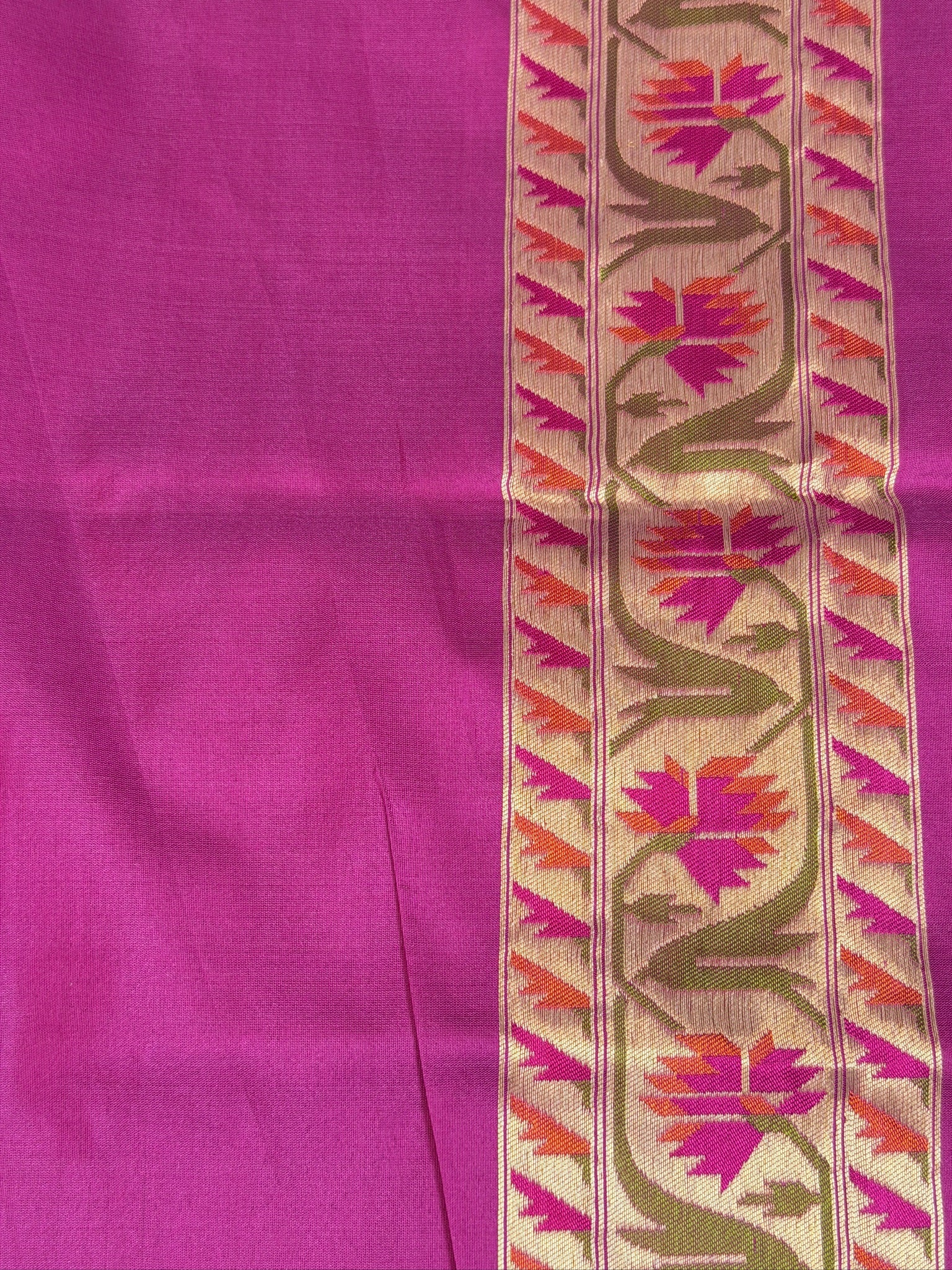 Lavender Premium Banarasi Kora Organza Silk Saree – 100% Handwoven | Elegant & Timeless Design