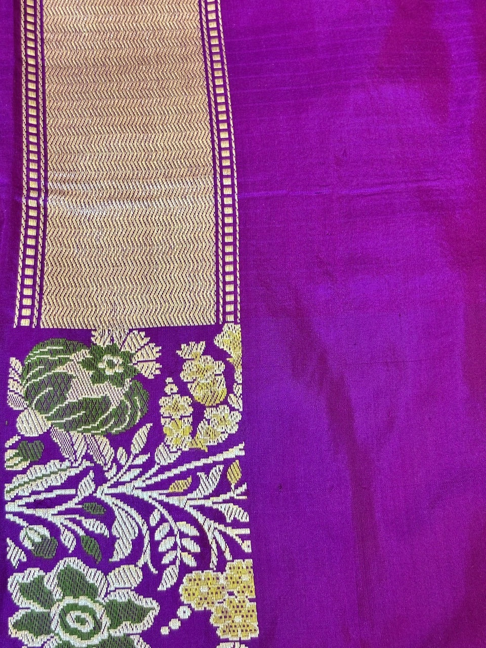 Pastel Pink Handwoven Pure Banarasi Tissue Silk Saree