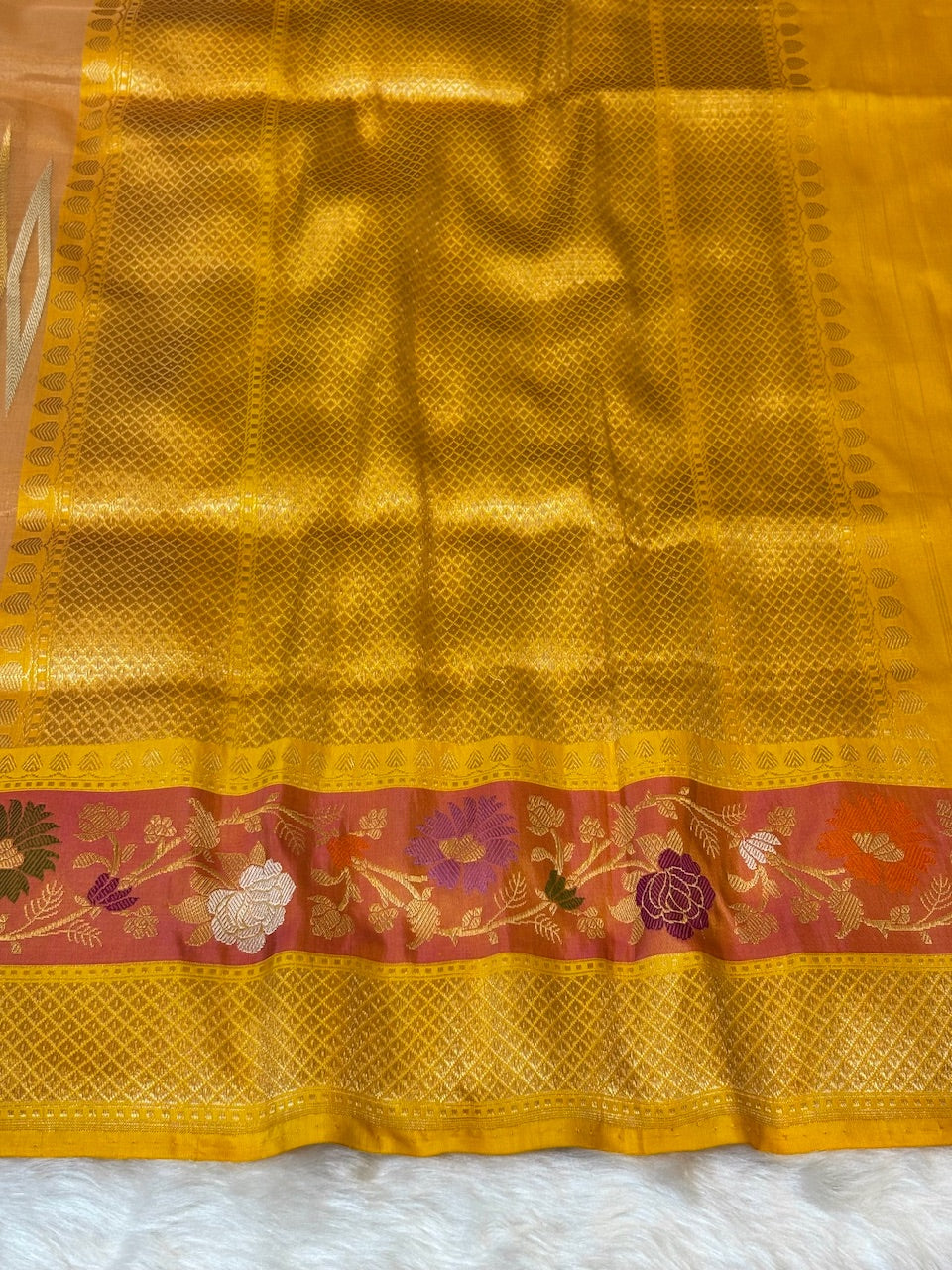 Rose Gold Handwoven Pure Banarasi Tissue Silk Saree