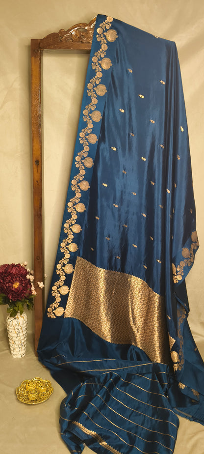 Navy Blue Pure Row Mango Banarasi Border Zari Aanchal Booti Saree
