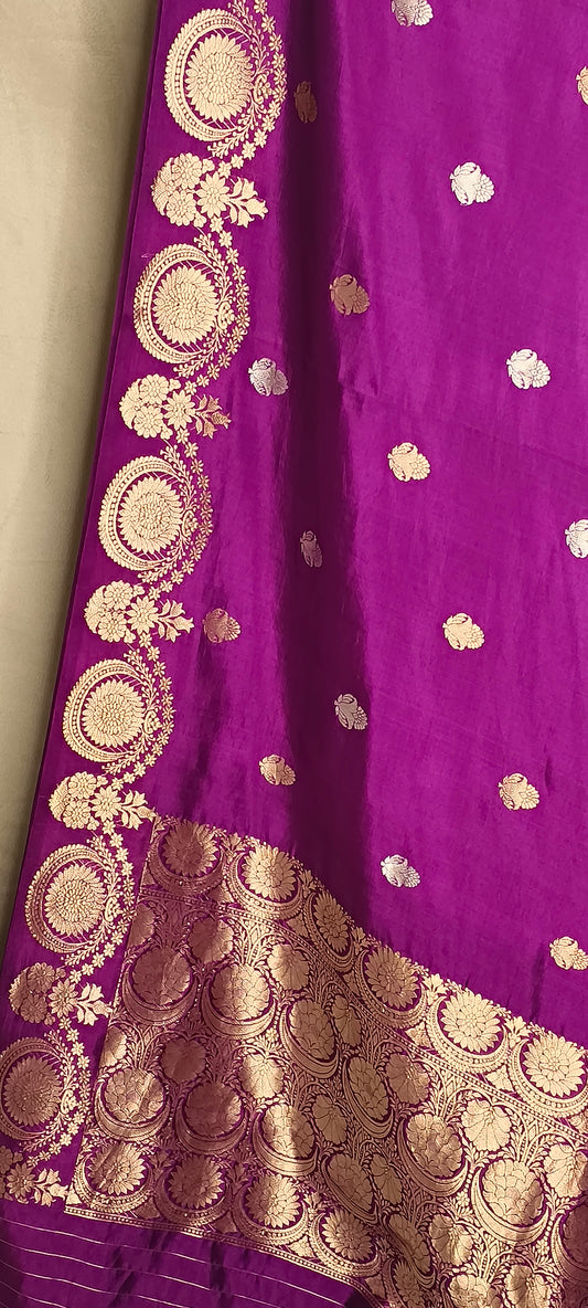 Purple Pure Row Mango Silk Silver Gold Zari Border Aanchal Booti Saree