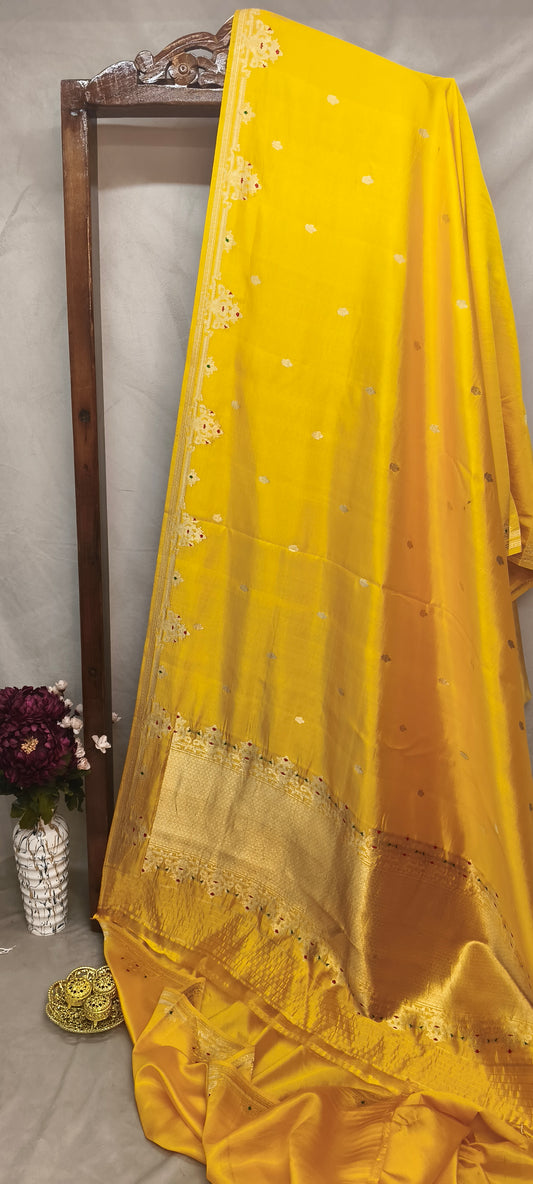 Yellow Pure Row Mango Silk Silver Gold Zari Border Aanchal Booti Saree