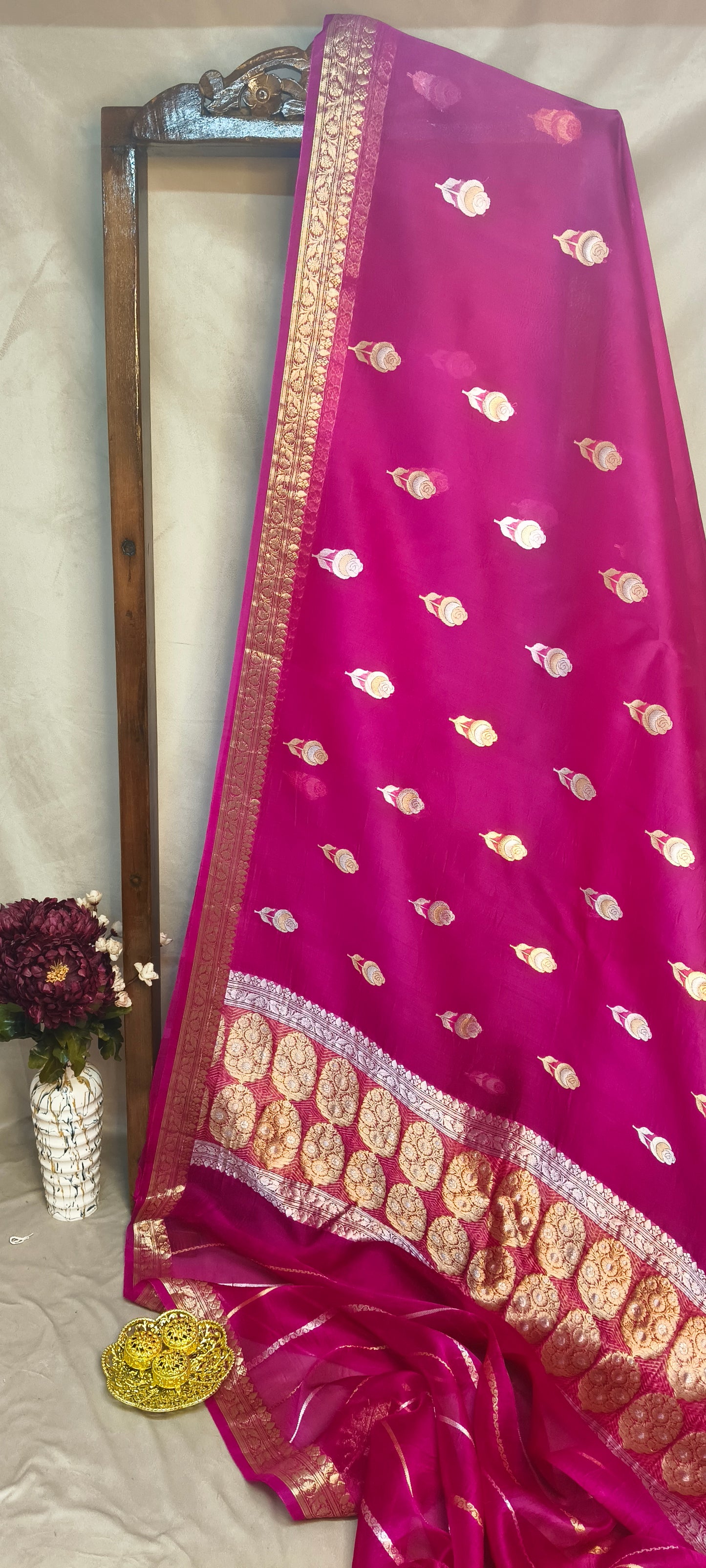 Magent Pure Row Mango Silk Silver Gold Zari Border Aanchal Booti Saree