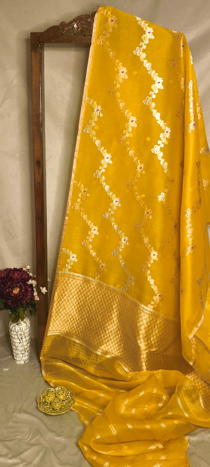 Yellow Pure Tissue Silk Silver Gold Zari Zig-Zag Design Saree