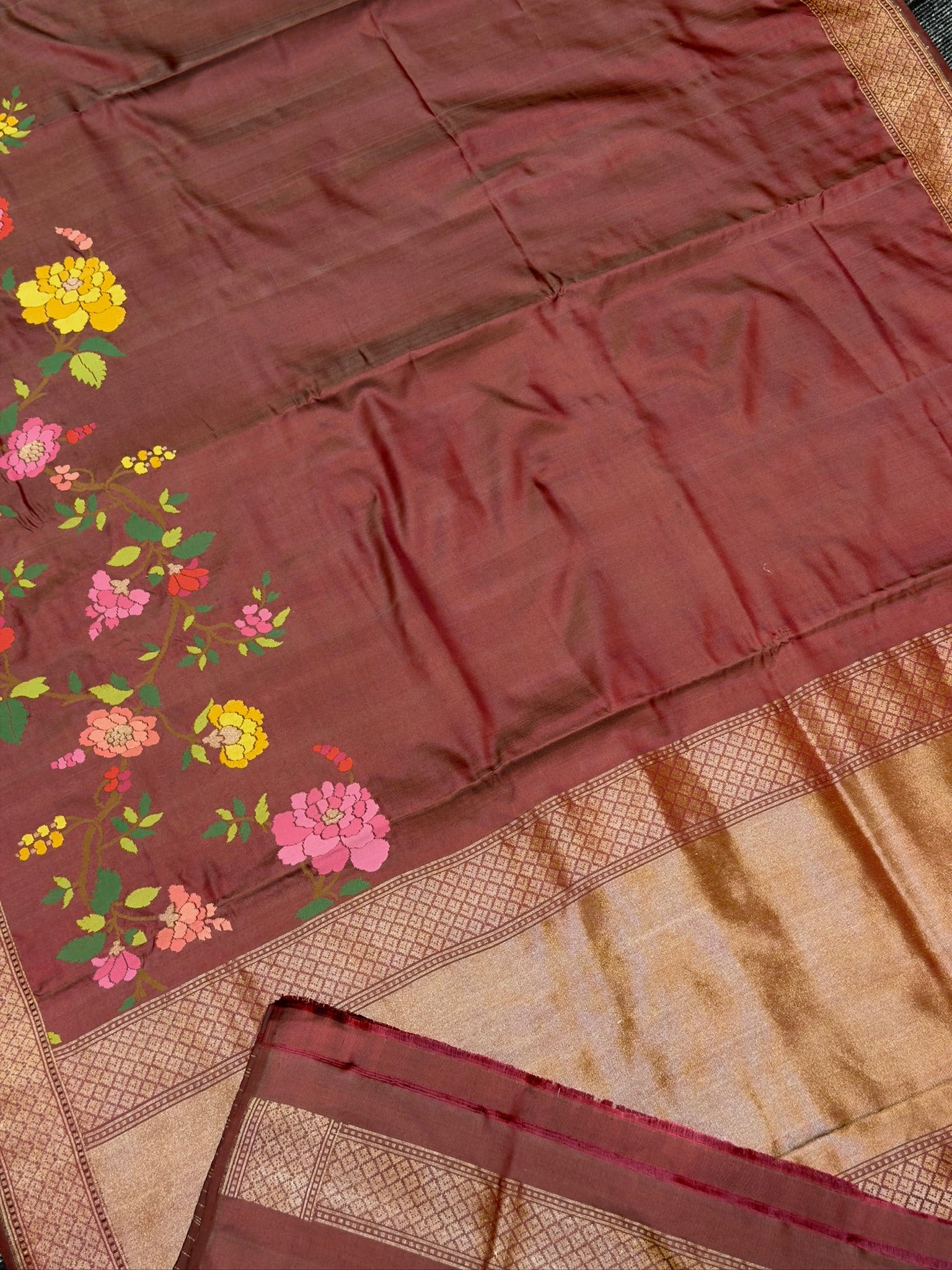 Coffee Brown Pure Banarasi Ektara Mulberry With Skrt Border Silk Handwoven Saree