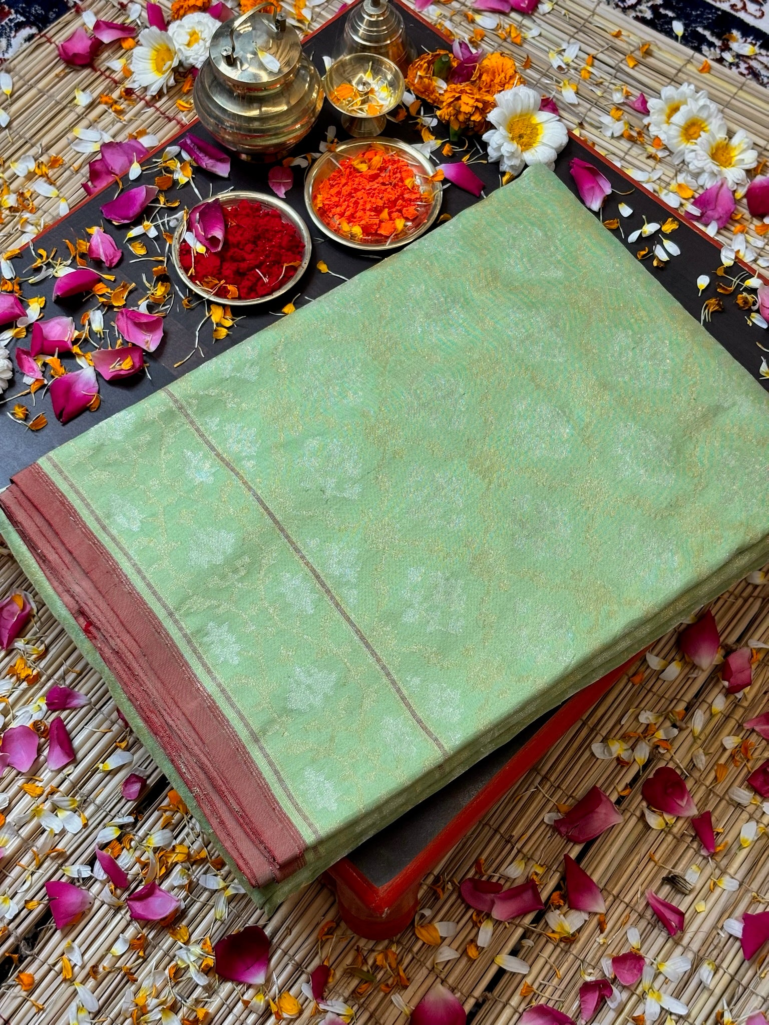 Pure Ektara Silk Jamdani Saree | Elegant Pista Green Design