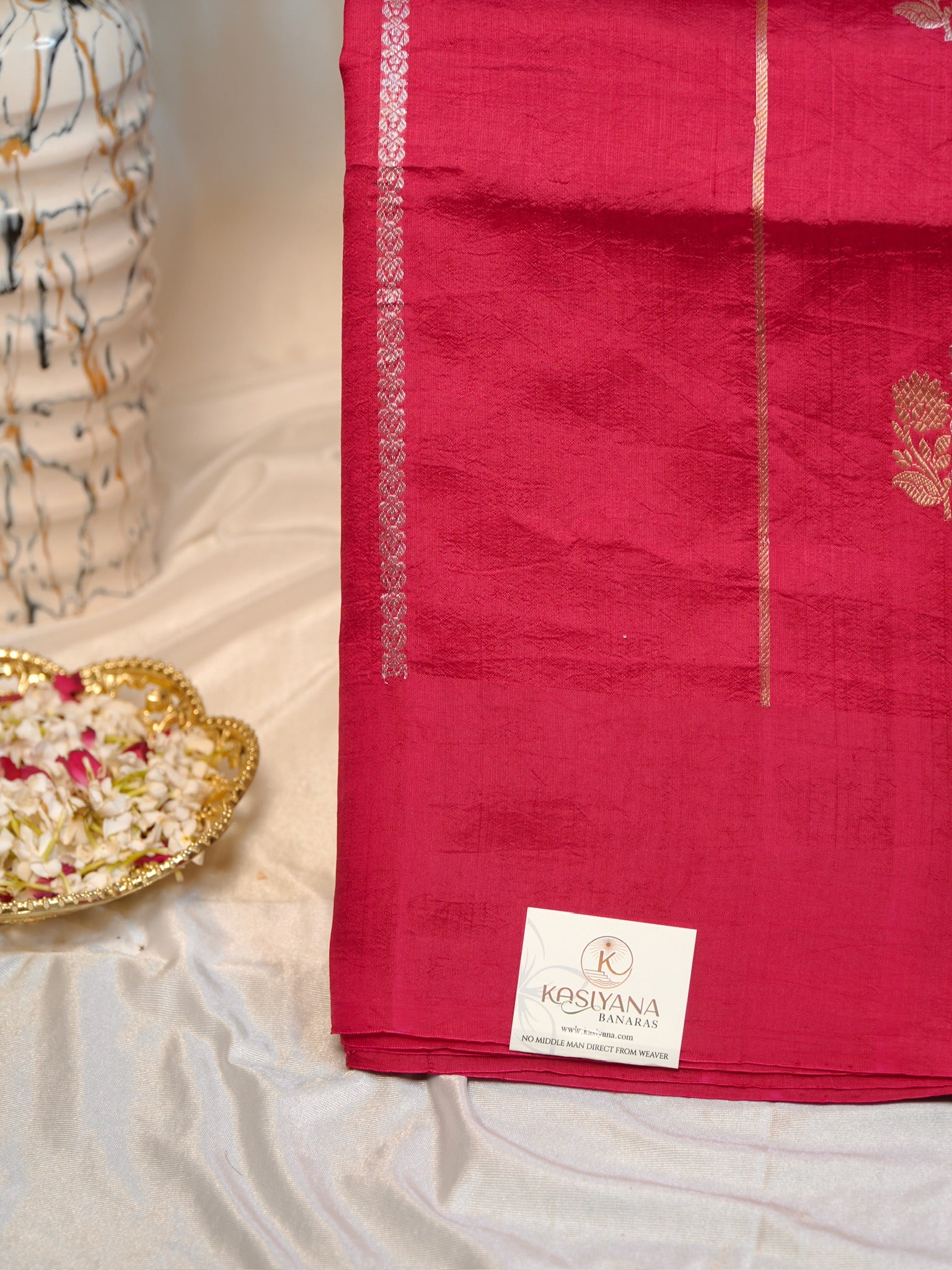 Apple Red 100% Pure Soft Katan Silk Handwoven Saree