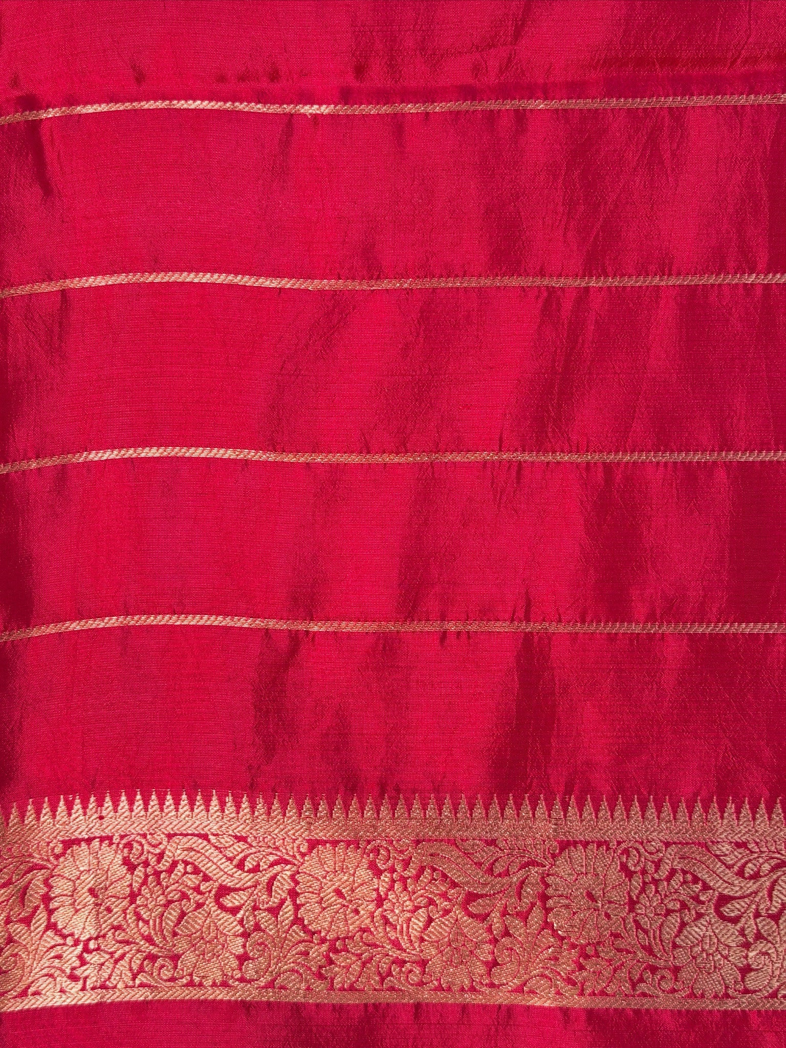 Apple Red 100% Pure Soft Katan Silk Handwoven Saree