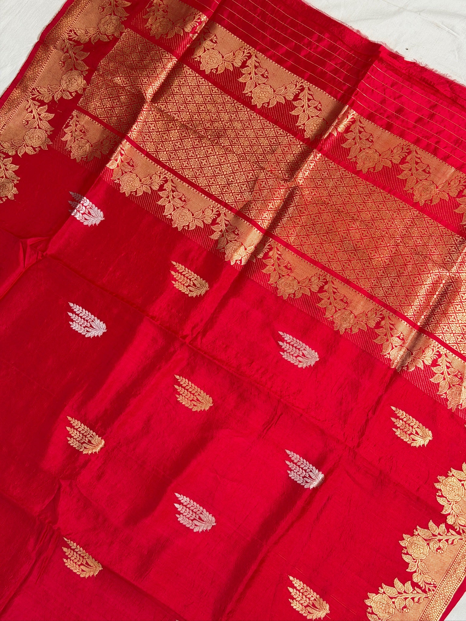 Red 100% Pure Soft Katan Silk Handwoven Saree