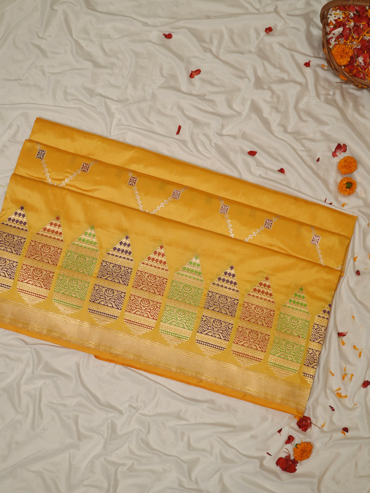 Yellow Pure Katan Silk Border Banarasi handwoven Saree