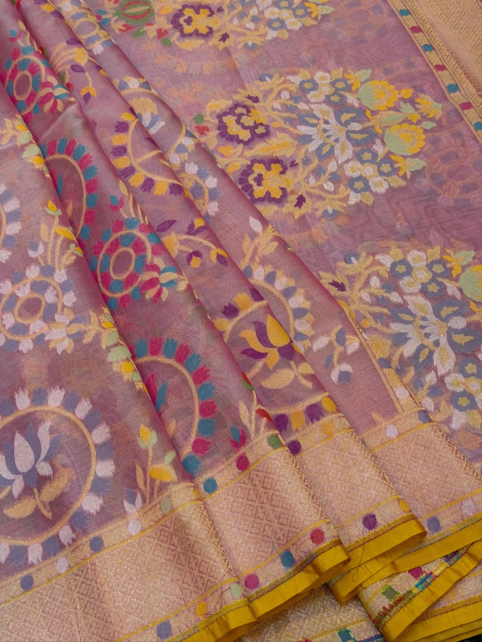 Handwoven Kora Jamdani Silk Saree – Lilac Pink with Floral Zari Border