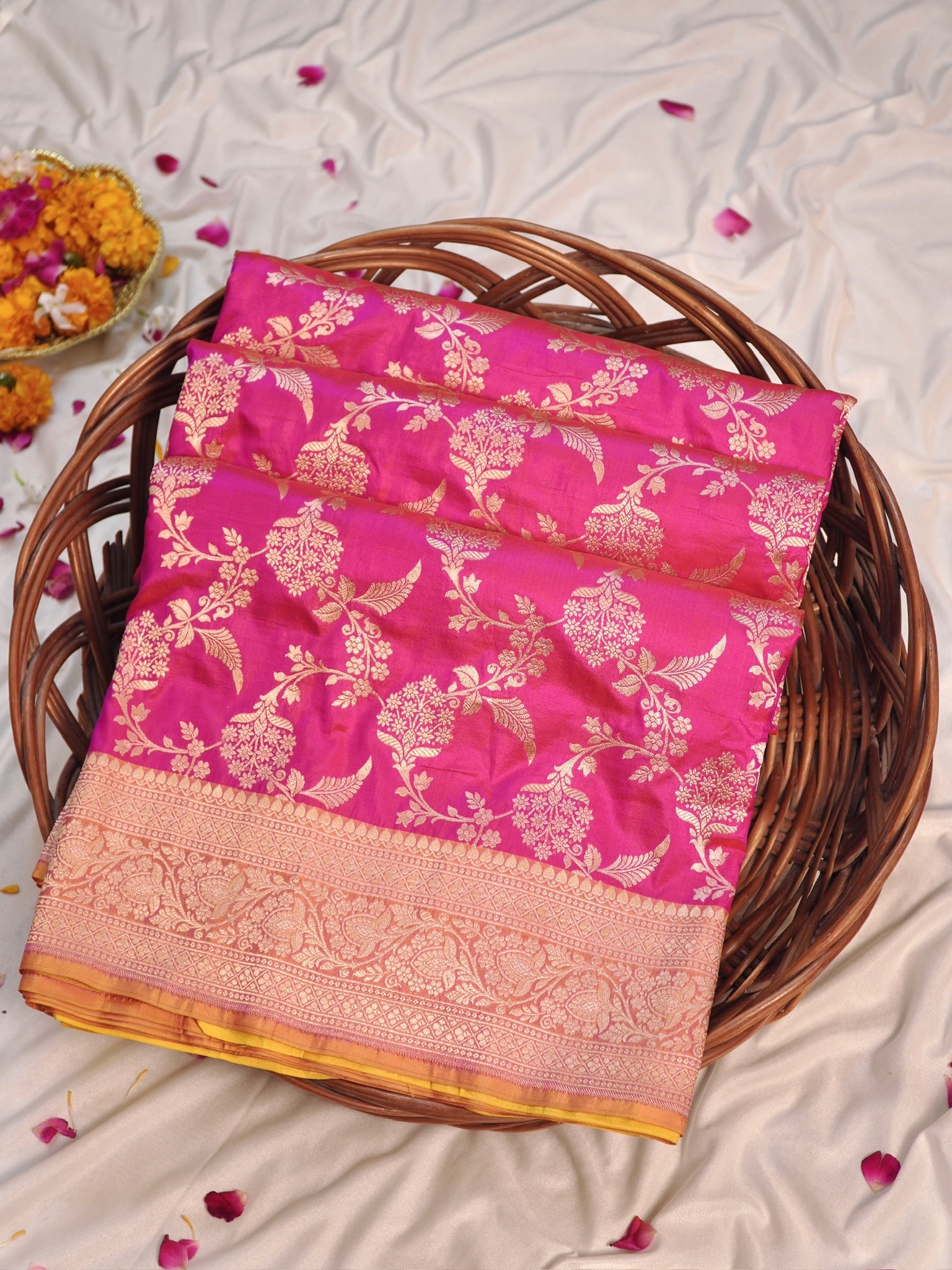 Pink Pure Katan Silk Saree |Contrast Border Pattu Style