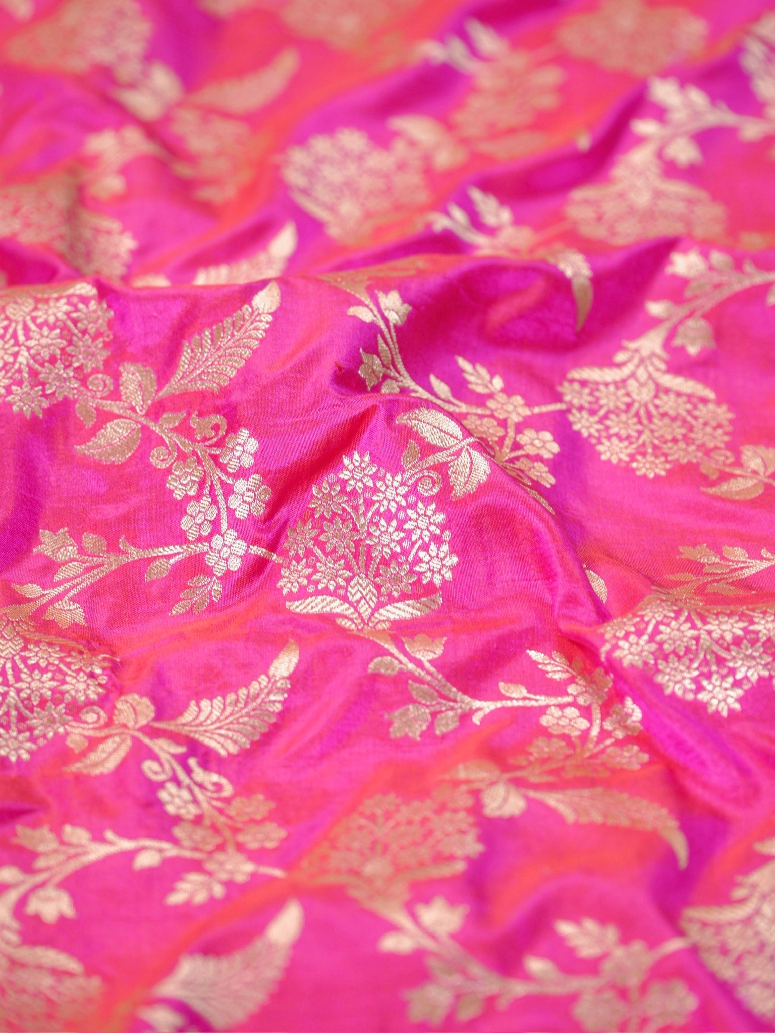 Pink Pure Katan Silk Saree |Contrast Border Pattu Style