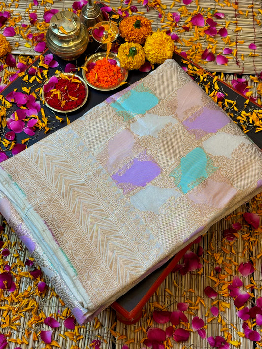Ivory Banarasi Rangkaat Pure Silk Saree