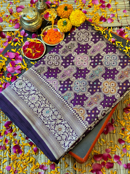 Magenta Banarasi Rangkaat Pure Silk Saree