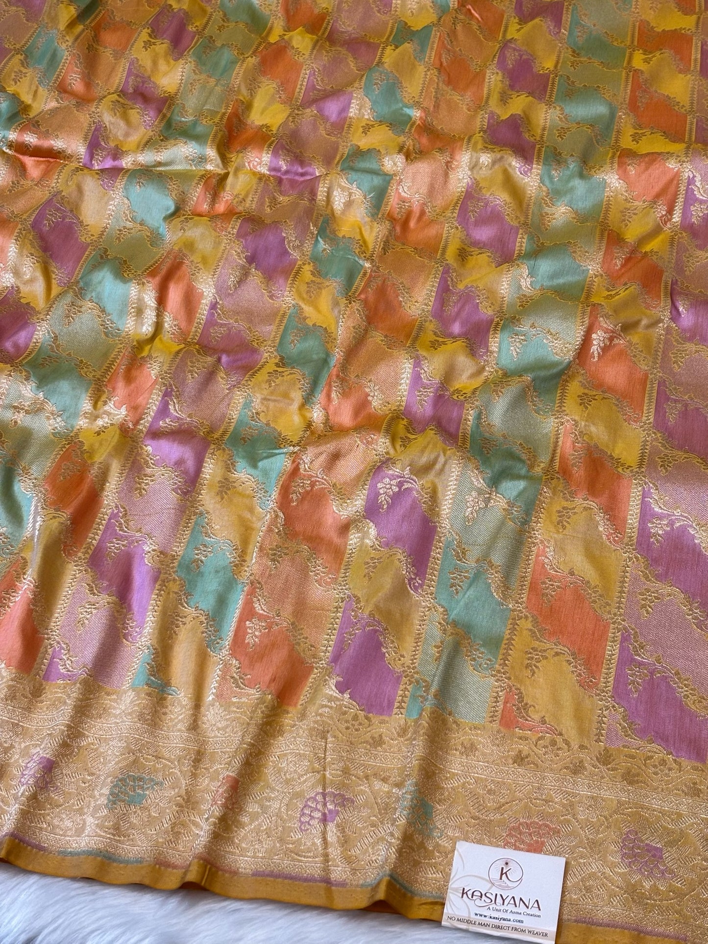 Gold Banarasi Rangkaat Pure Silk Saree