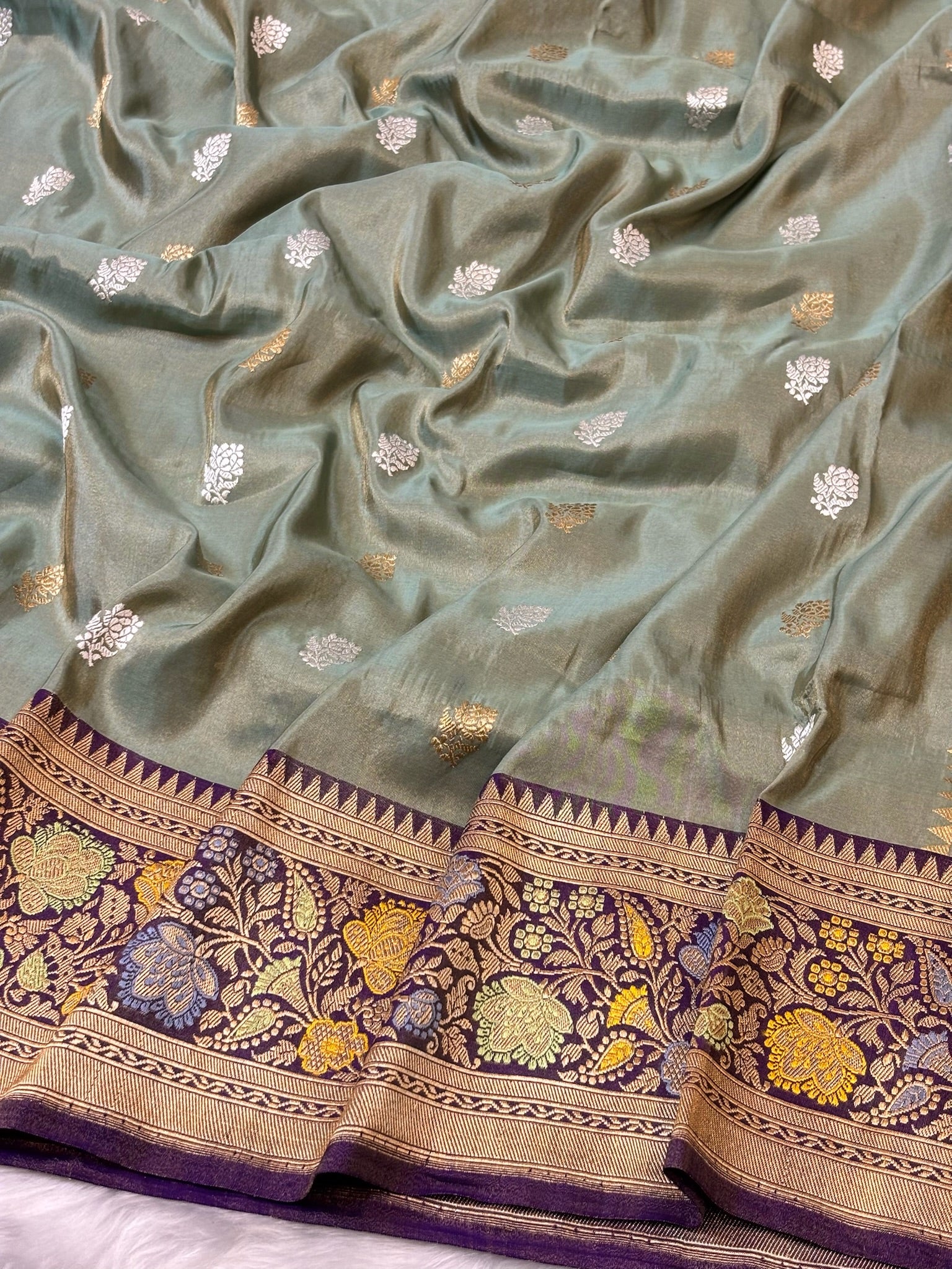 Ice Blue Handwoven Pure Banarasi Tissue Silk Saree