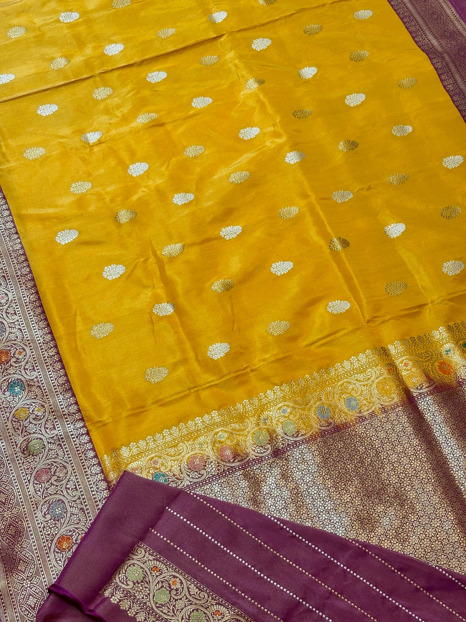 yellow Handwoven Pure Banarasi Tissue Silk Saree