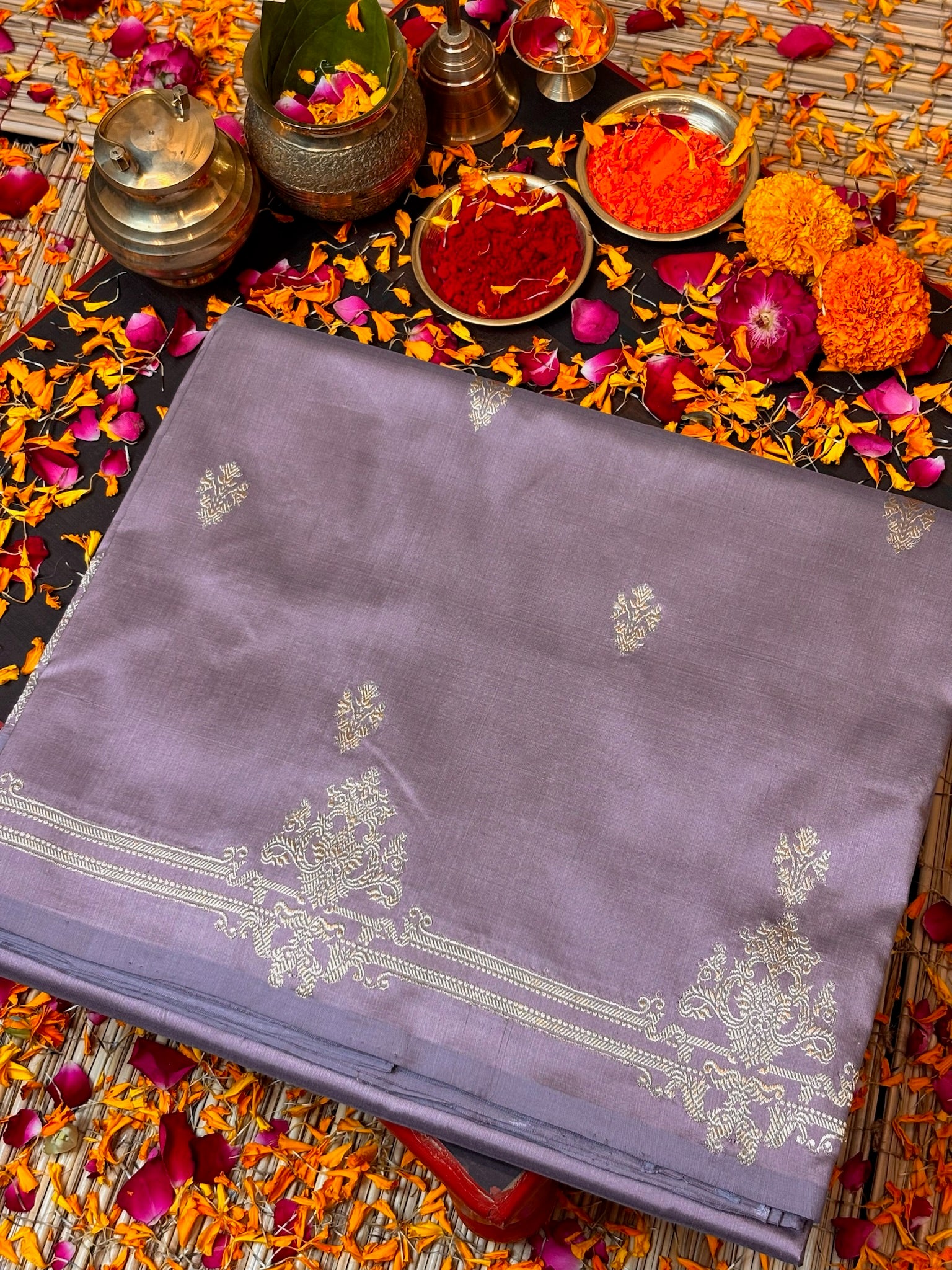 Premium Dusty Lavender Zari Buti Saree with Intricate Gold Border | Elegant Ethnic Wear for Festive & Wedding