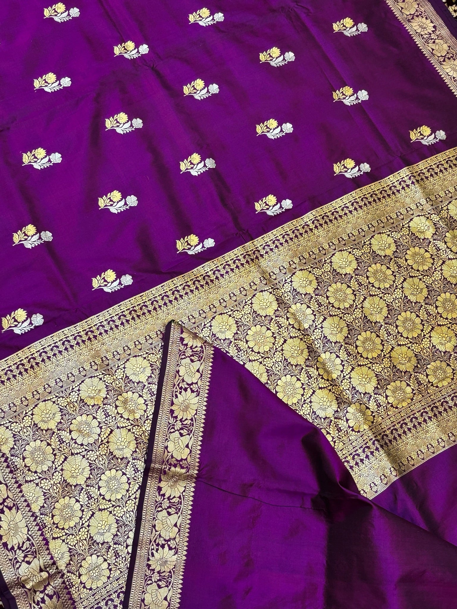 Premium Zari Buti Purple Saree with Intricate Gold Border | Elegant Ethnic Wear for Festive & Wedding